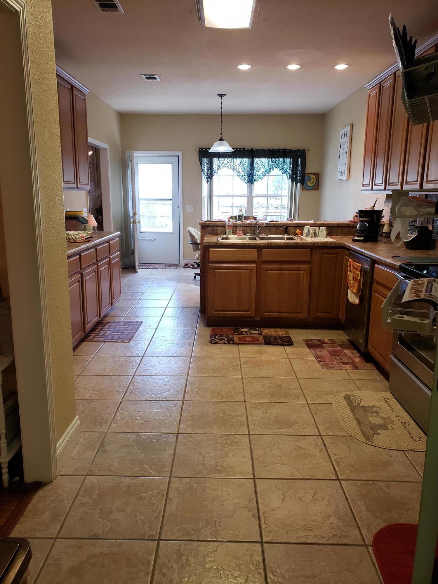 GARDEN OAKS - Residential