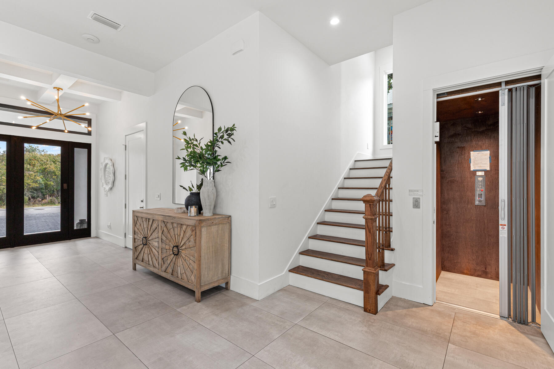 FRANGISTA BEACH 1ST ADDN - Residential