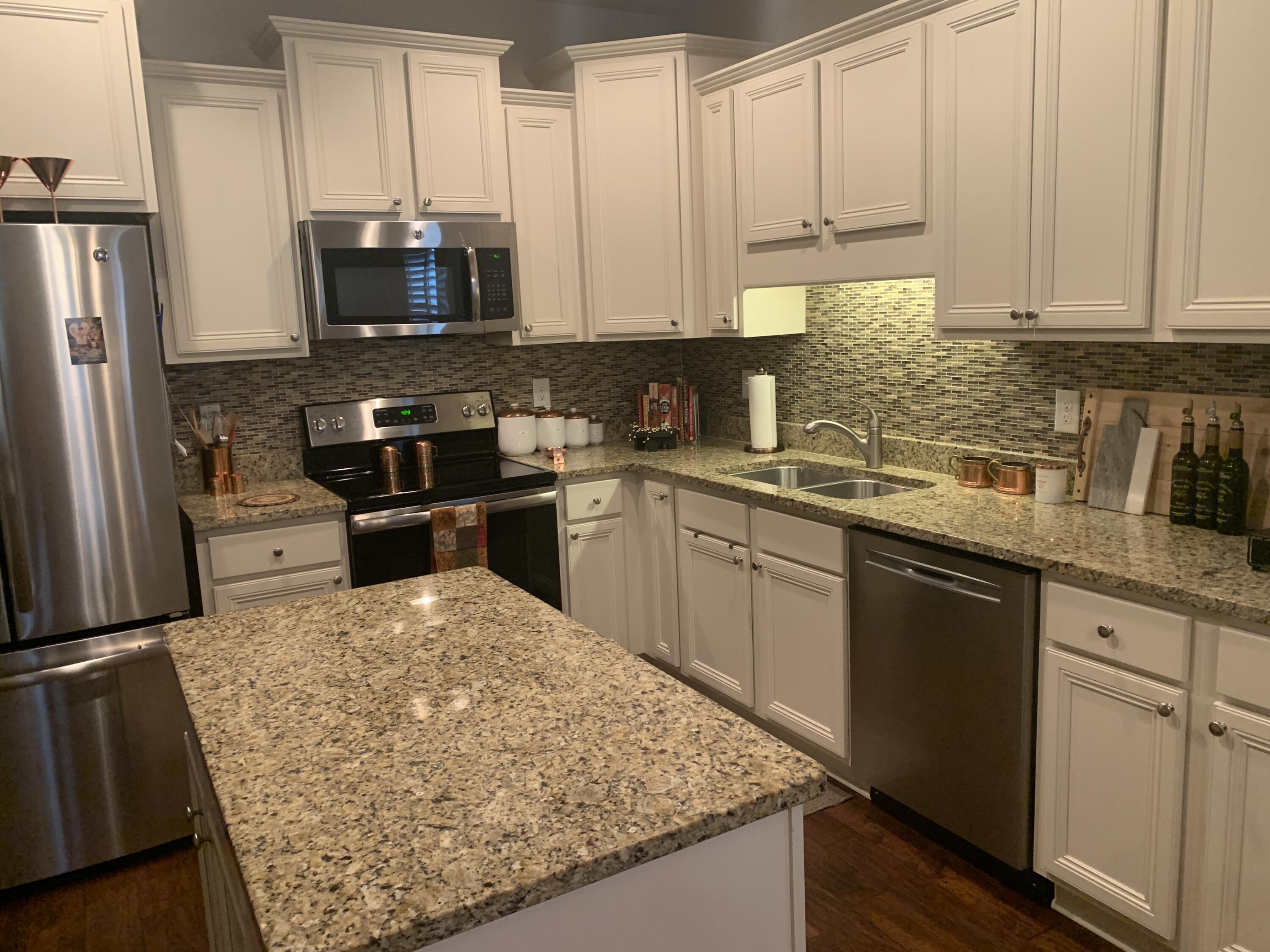 DRIFTWOOD ESTATES - Residential