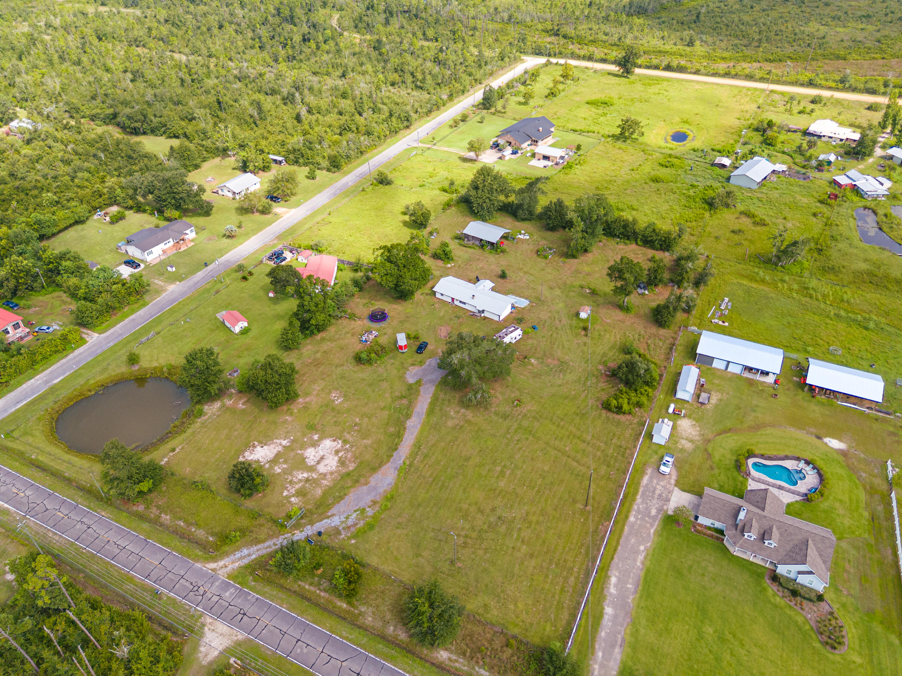 NO RECORDED SUBDIVISION - Residential