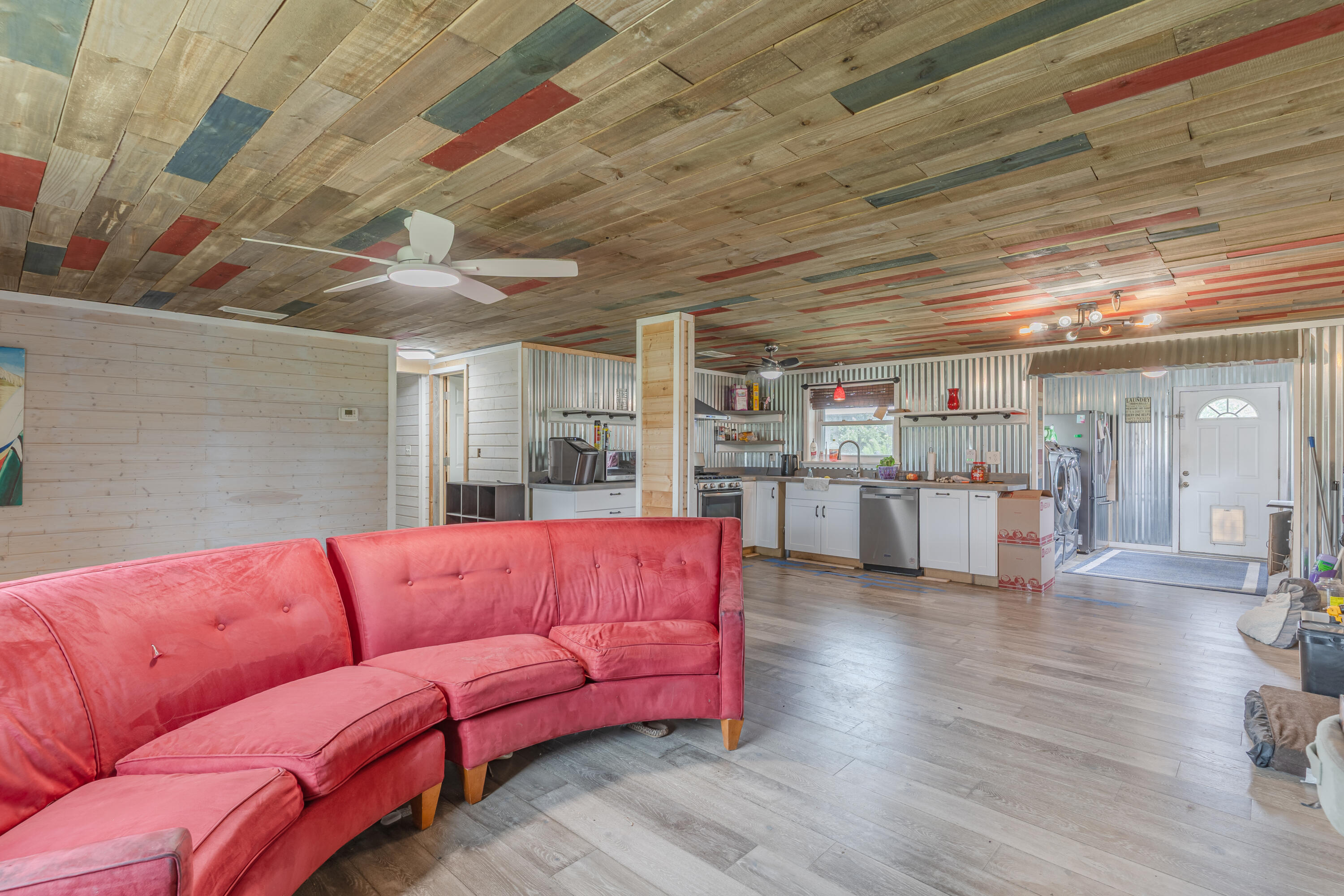 NO RECORDED SUBDIVISION - Residential