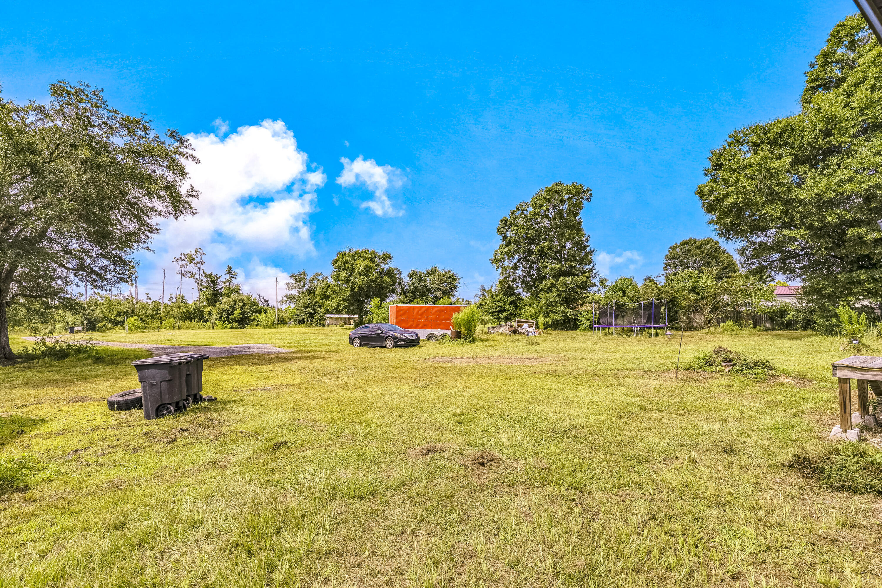 NO RECORDED SUBDIVISION - Residential