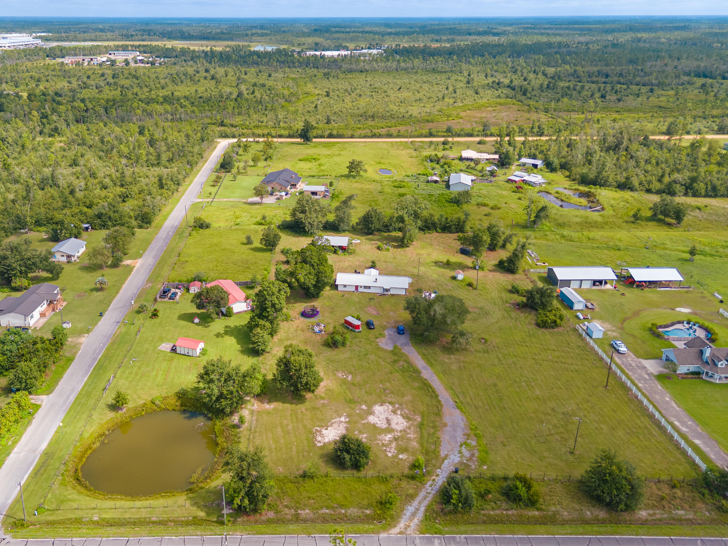 NO RECORDED SUBDIVISION - Residential
