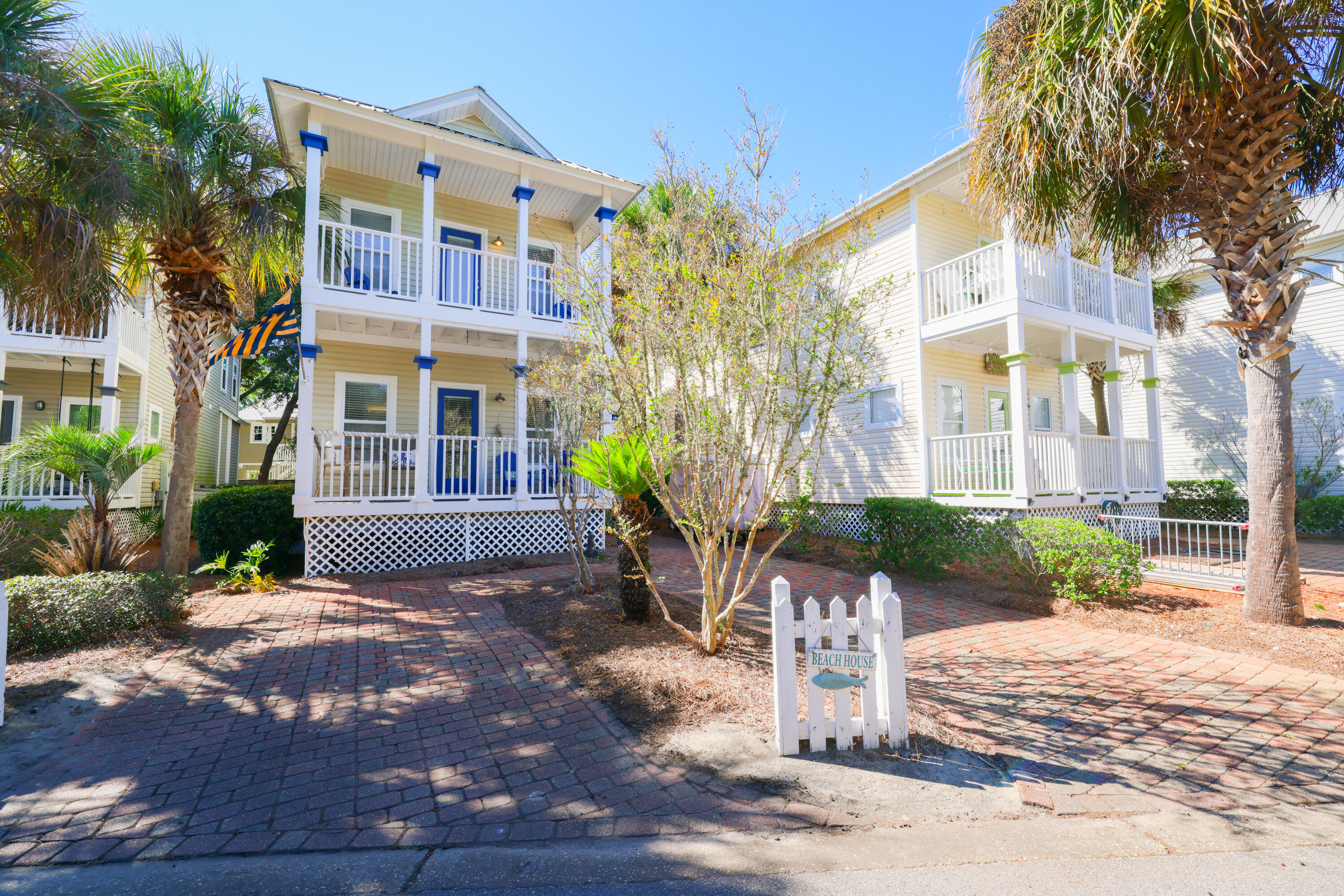 OLD FLORIDA COTTAGES - Residential