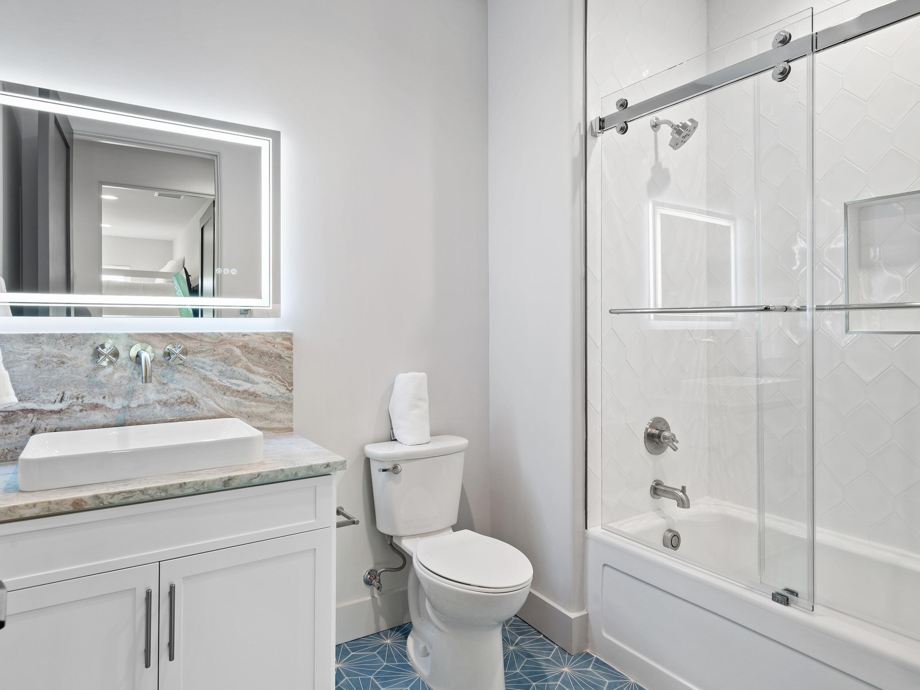 DeLuna Place Townhomes - Residential