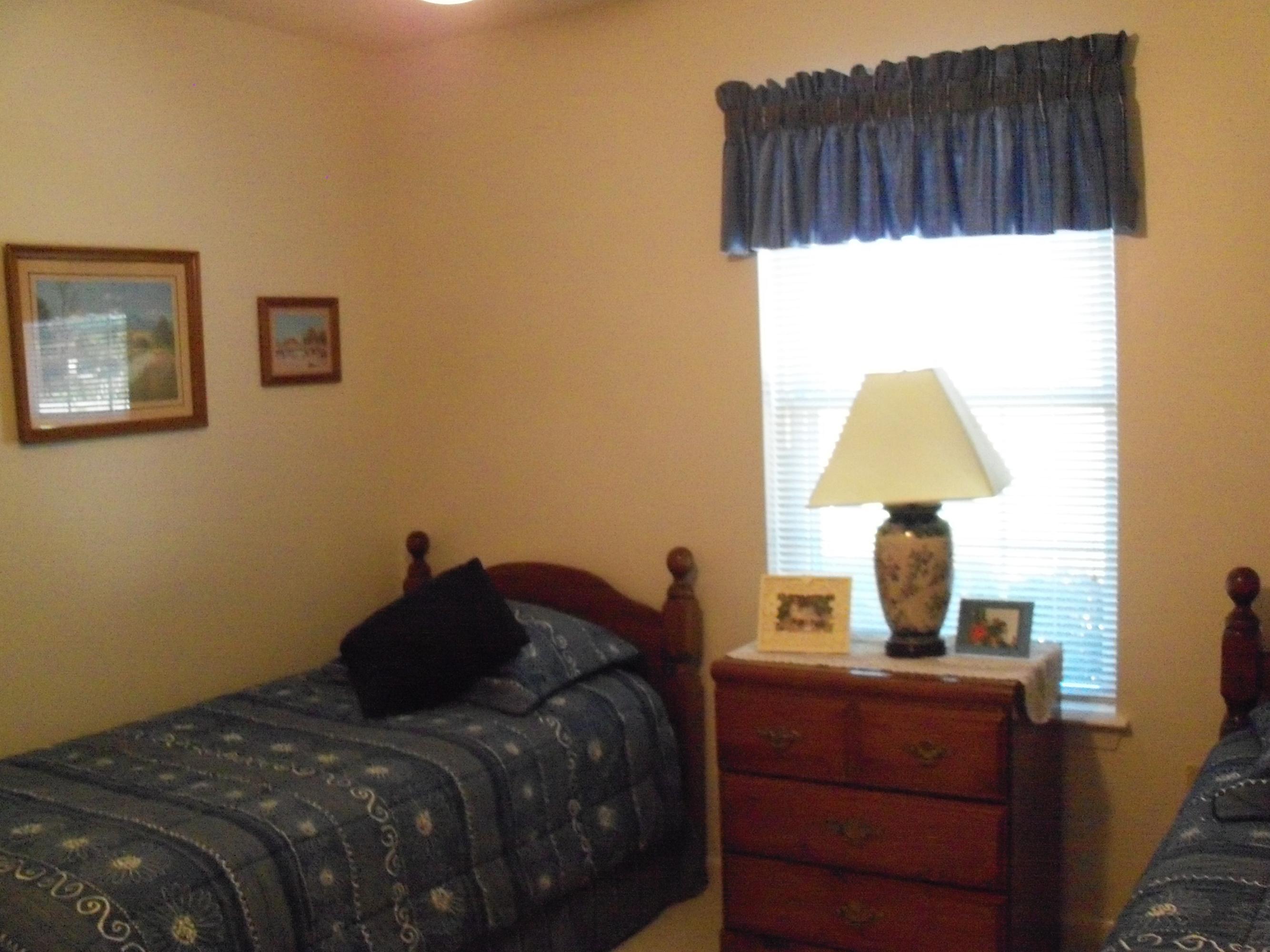 COUNTRYVIEW ESTATES 4TH ADDition - Residential