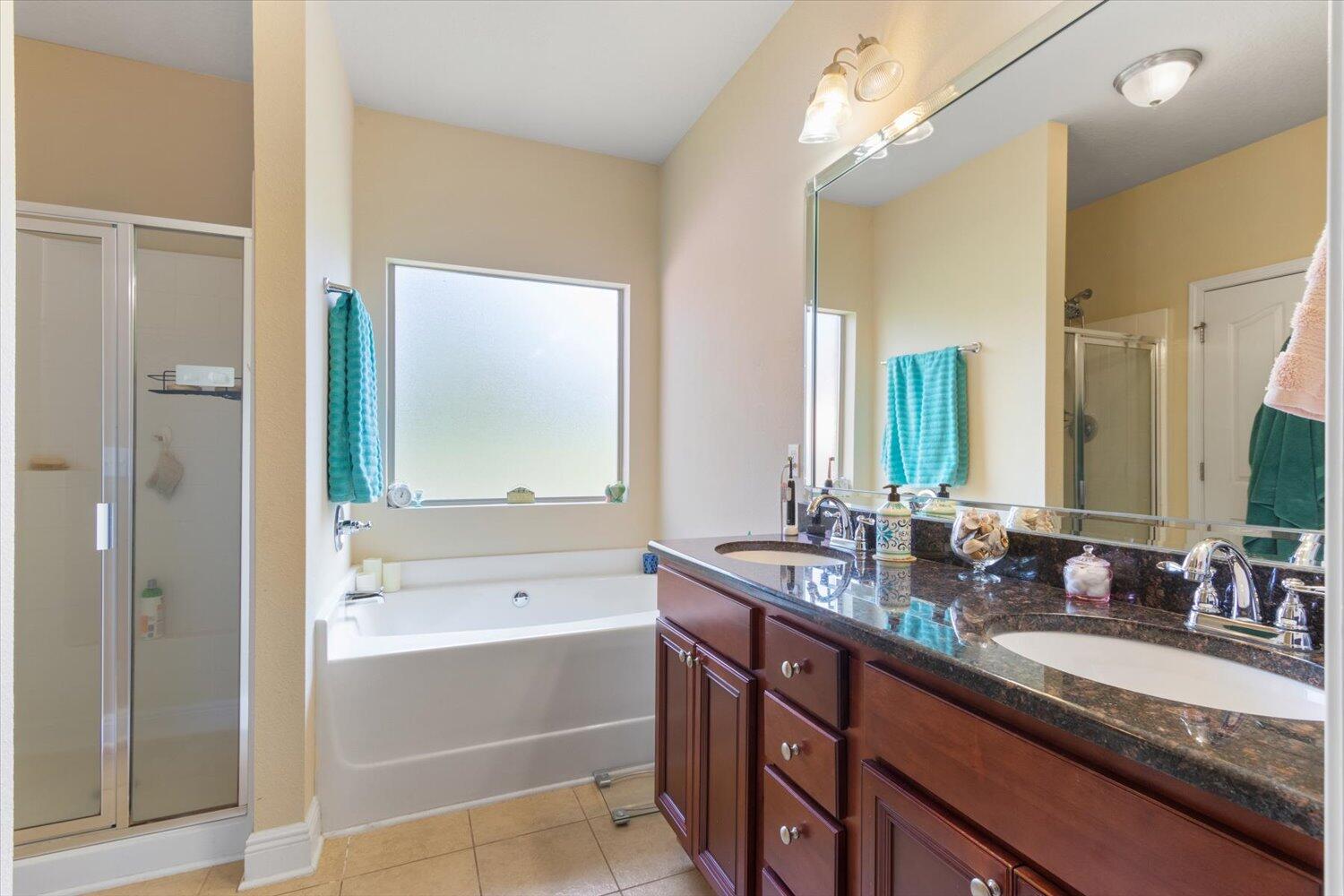 WINDWARD COVE - Residential