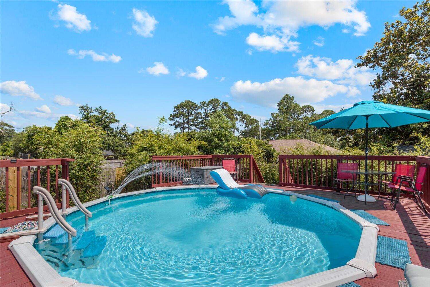 WINDWARD COVE - Residential