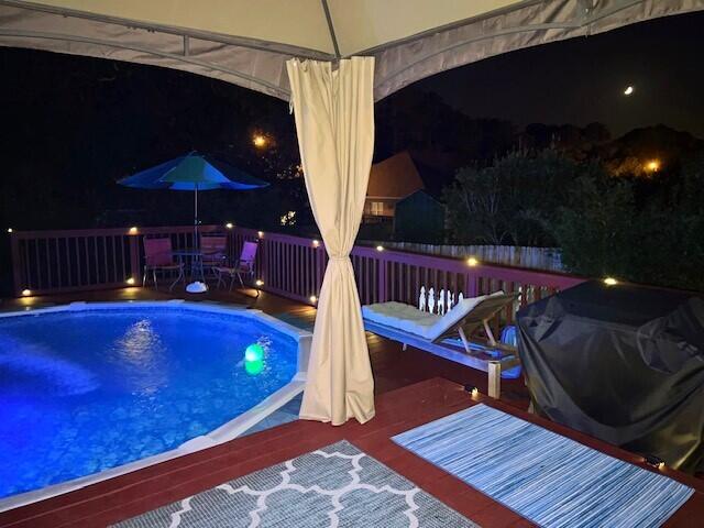 WINDWARD COVE - Residential