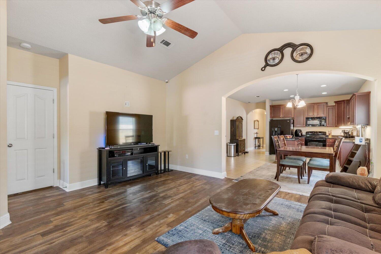 WINDWARD COVE - Residential