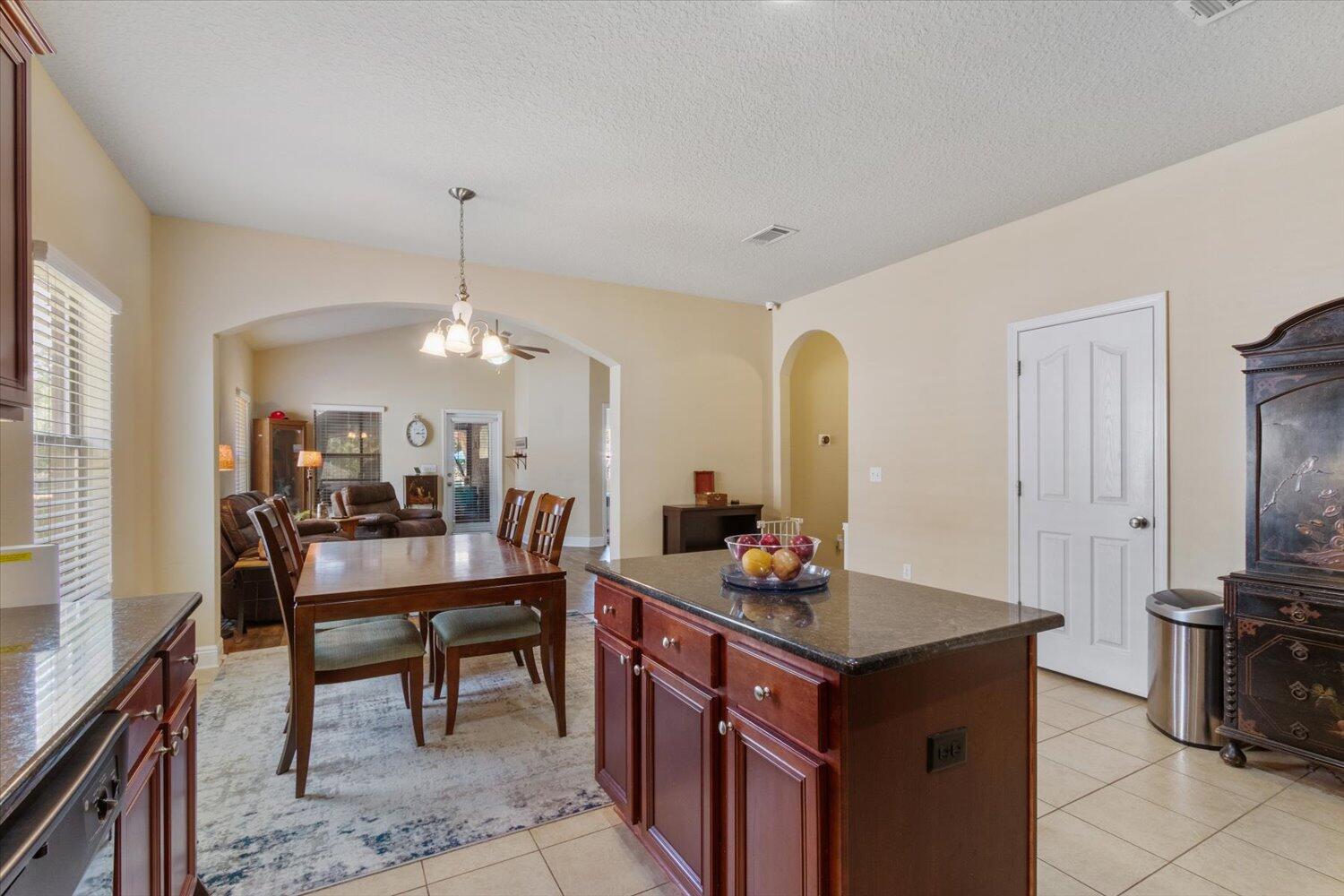 WINDWARD COVE - Residential