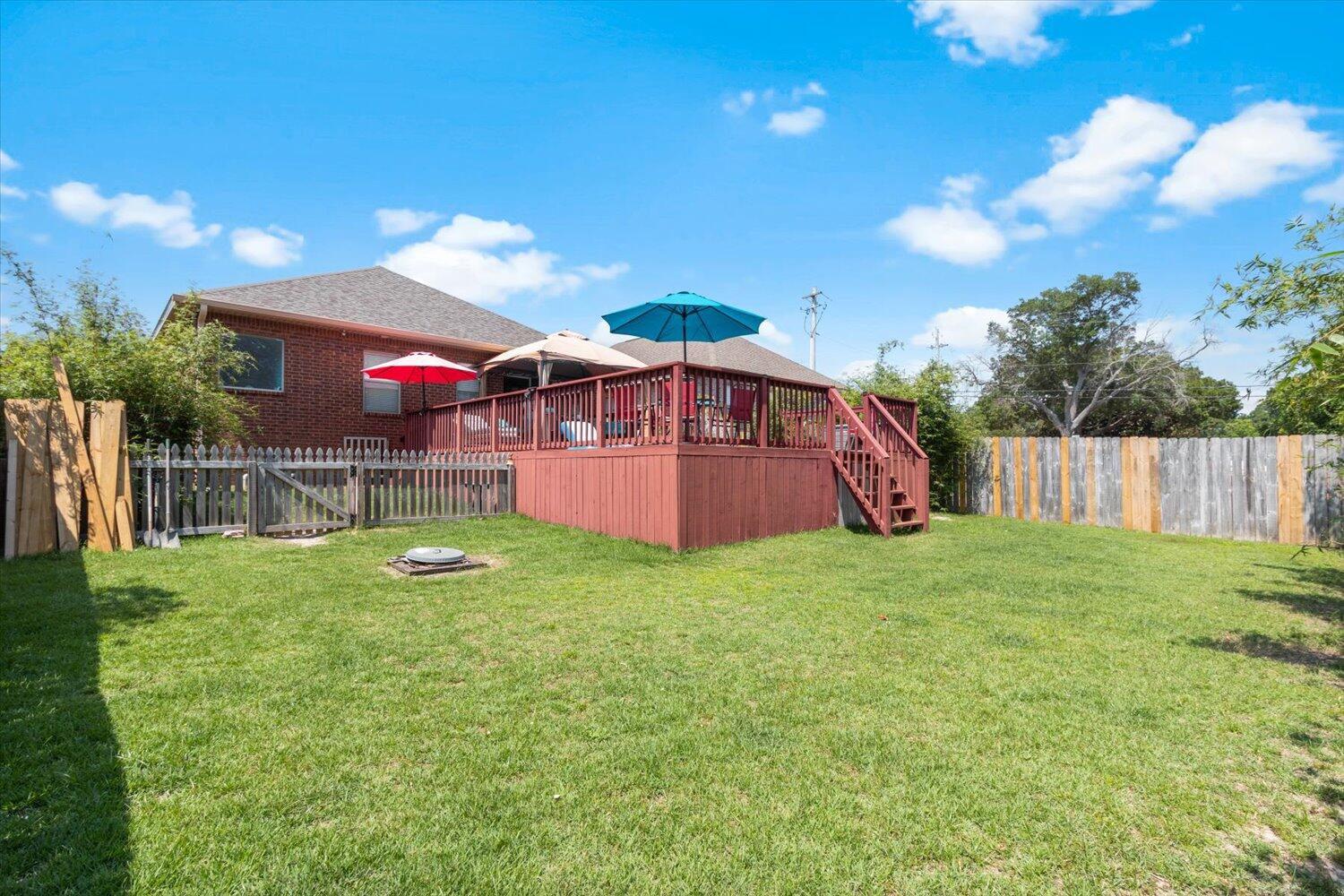 WINDWARD COVE - Residential