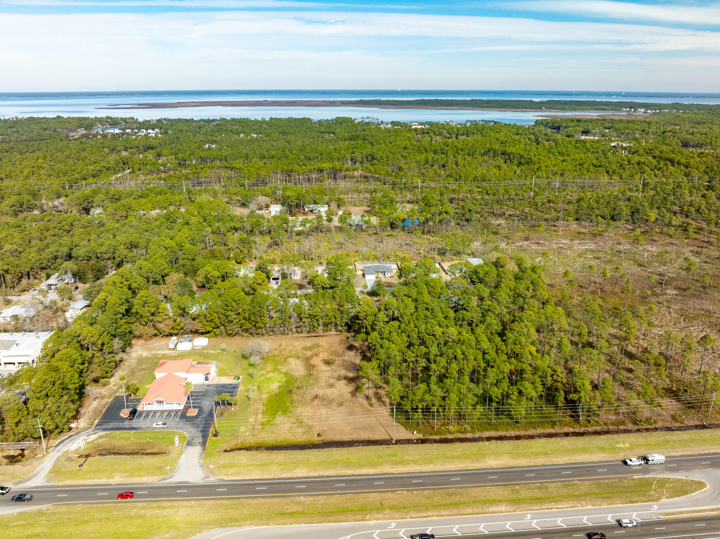 METES & BOUNDS - Land