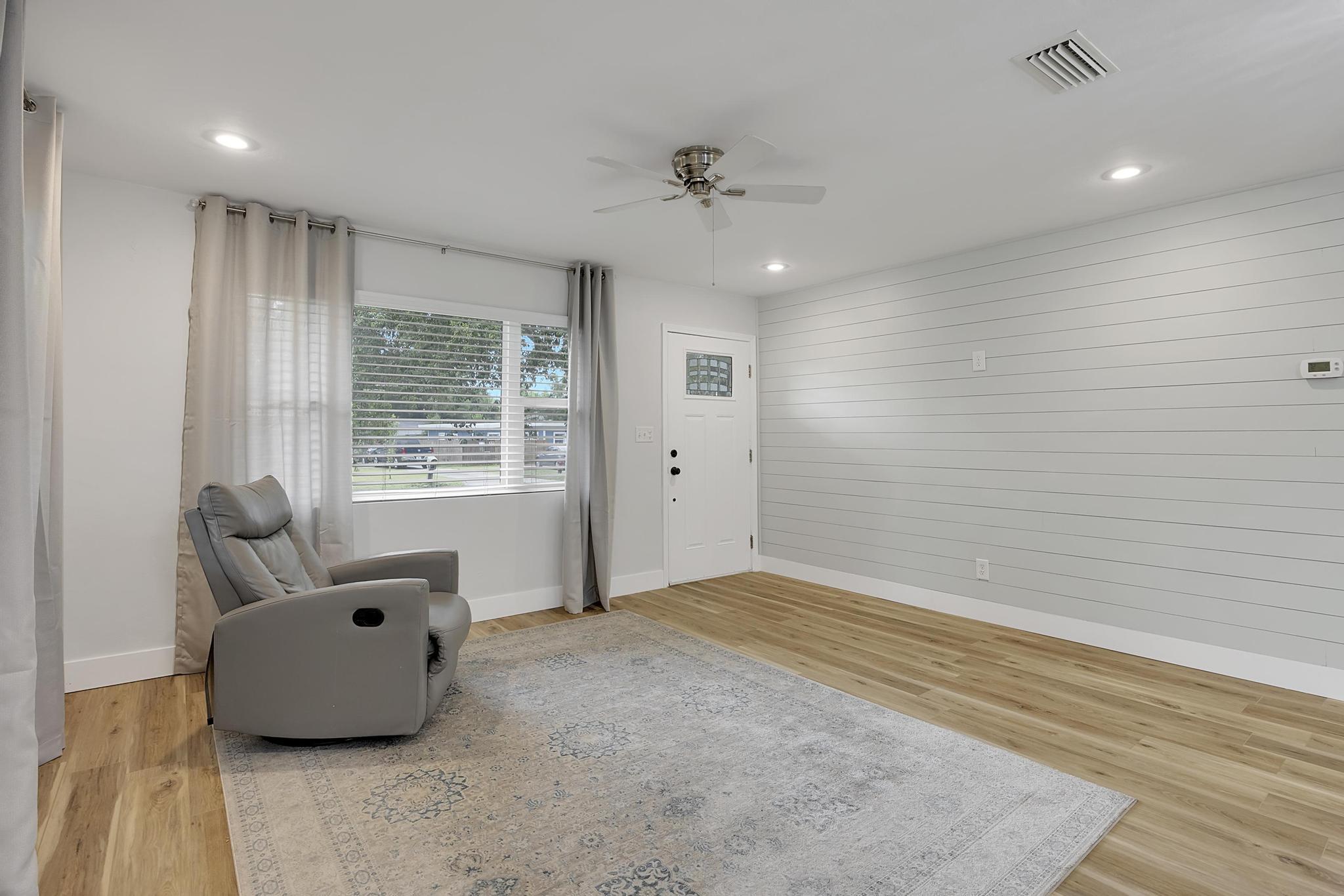 BAY RIDGE PARK 2ND ADDN - Residential