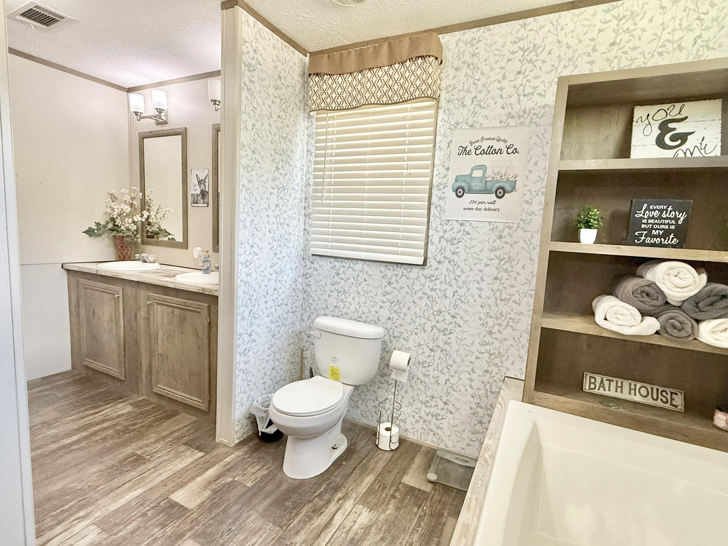 NO RECORDED SUBDIVISION - Residential