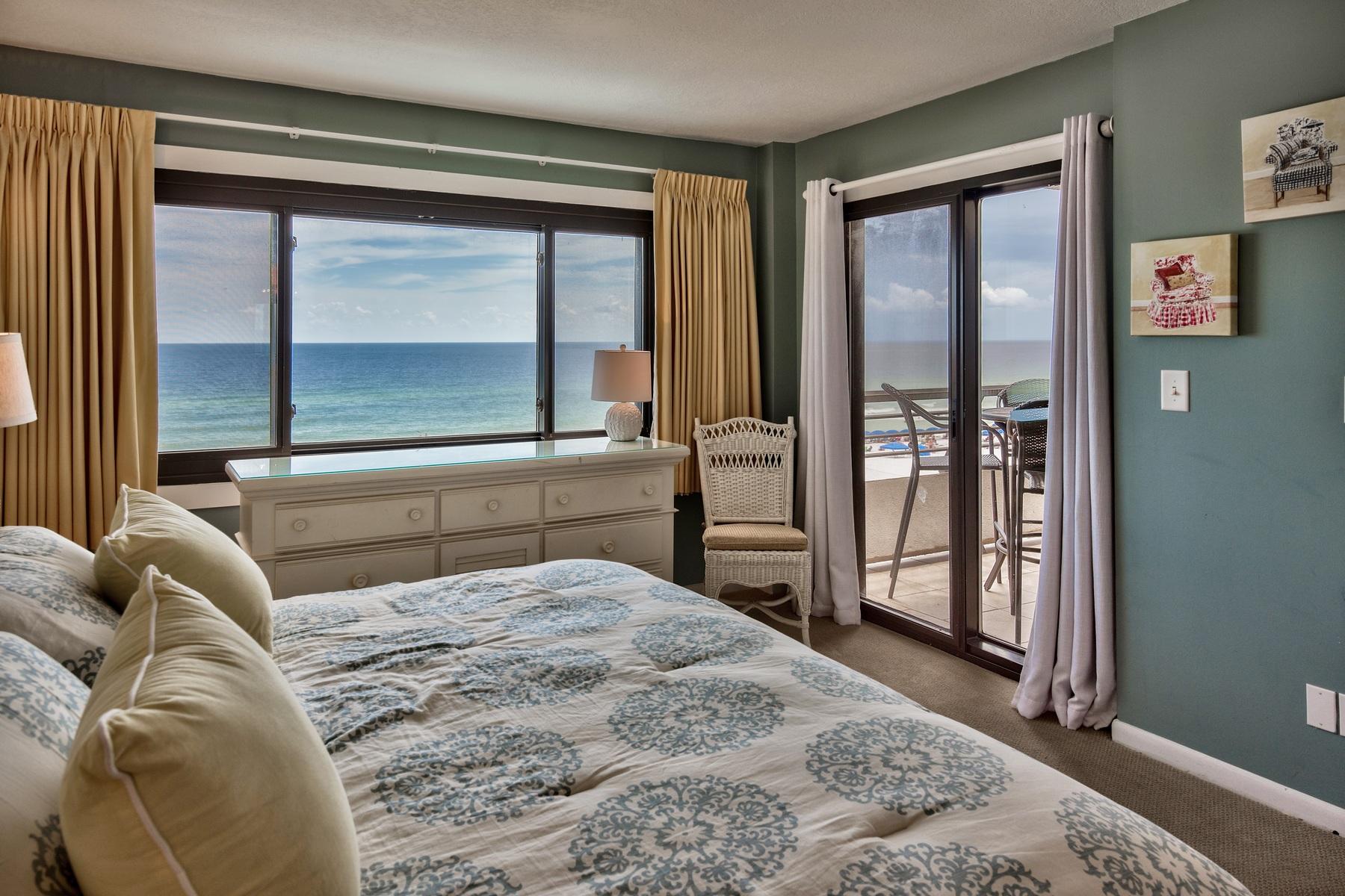 EMERALD TOWERS CONDO - Residential