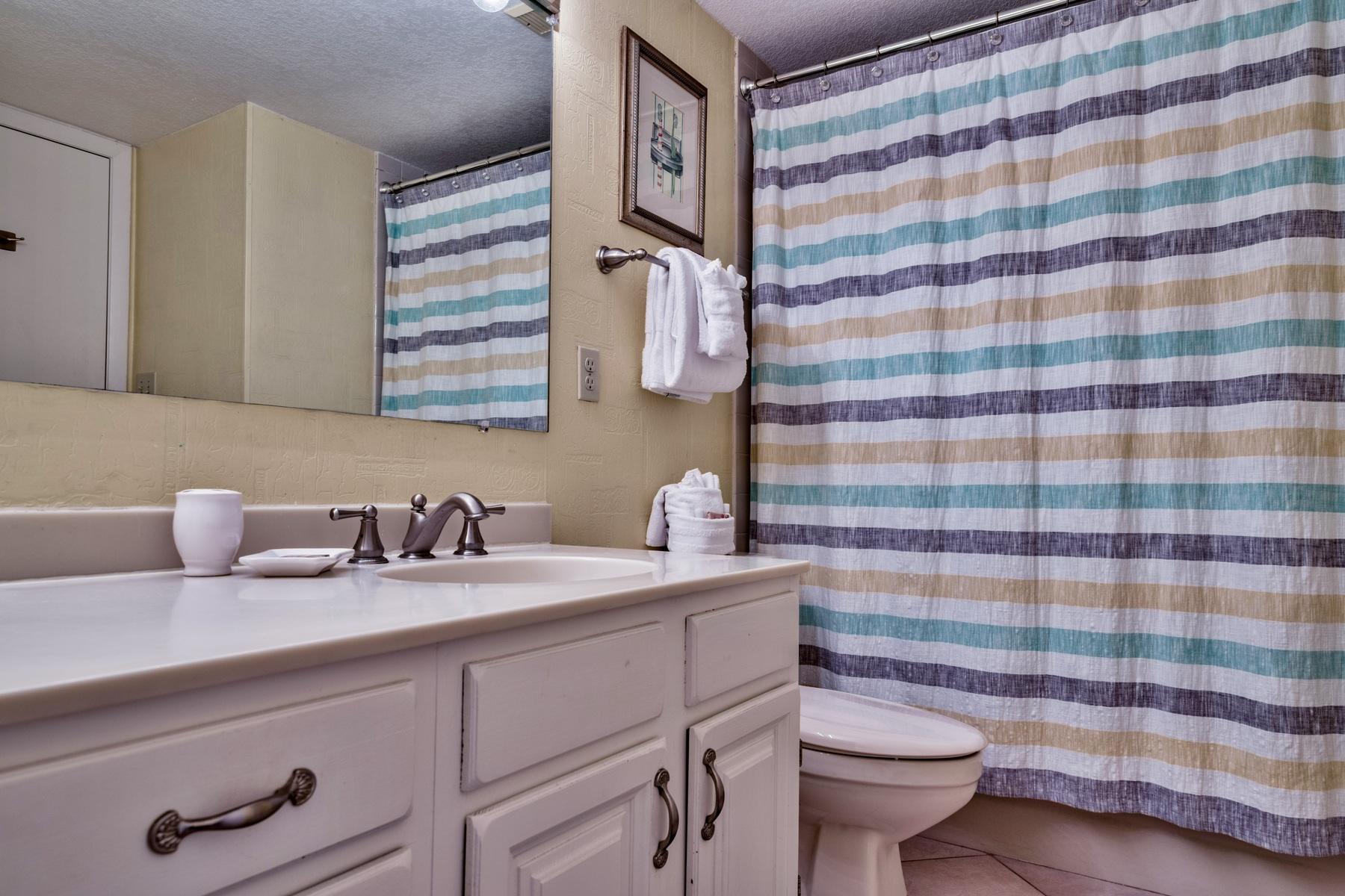 EMERALD TOWERS CONDO - Residential