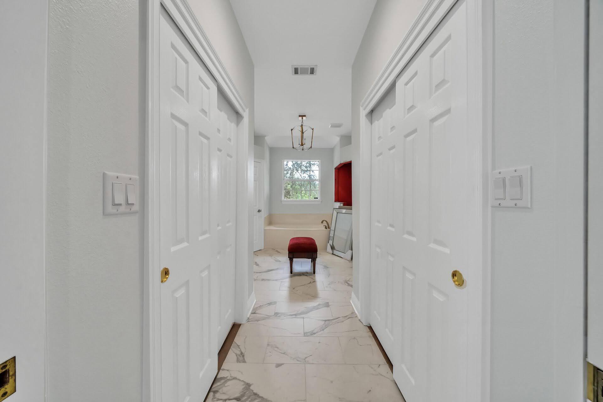 ROCKY BAYOU COUNTRY CLUB ESTATES 9 - Residential