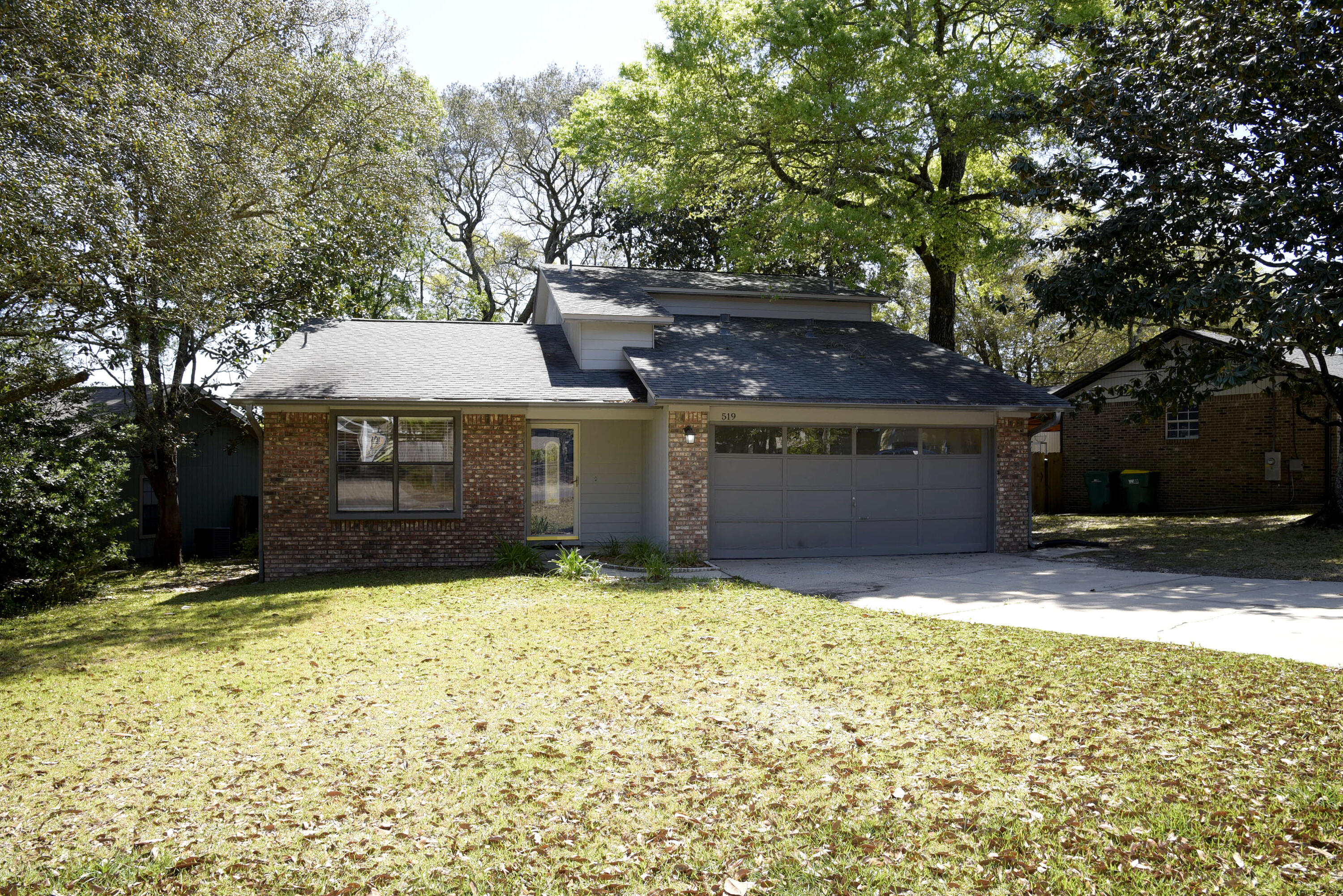 CREEKSIDE 4 - Residential Lease