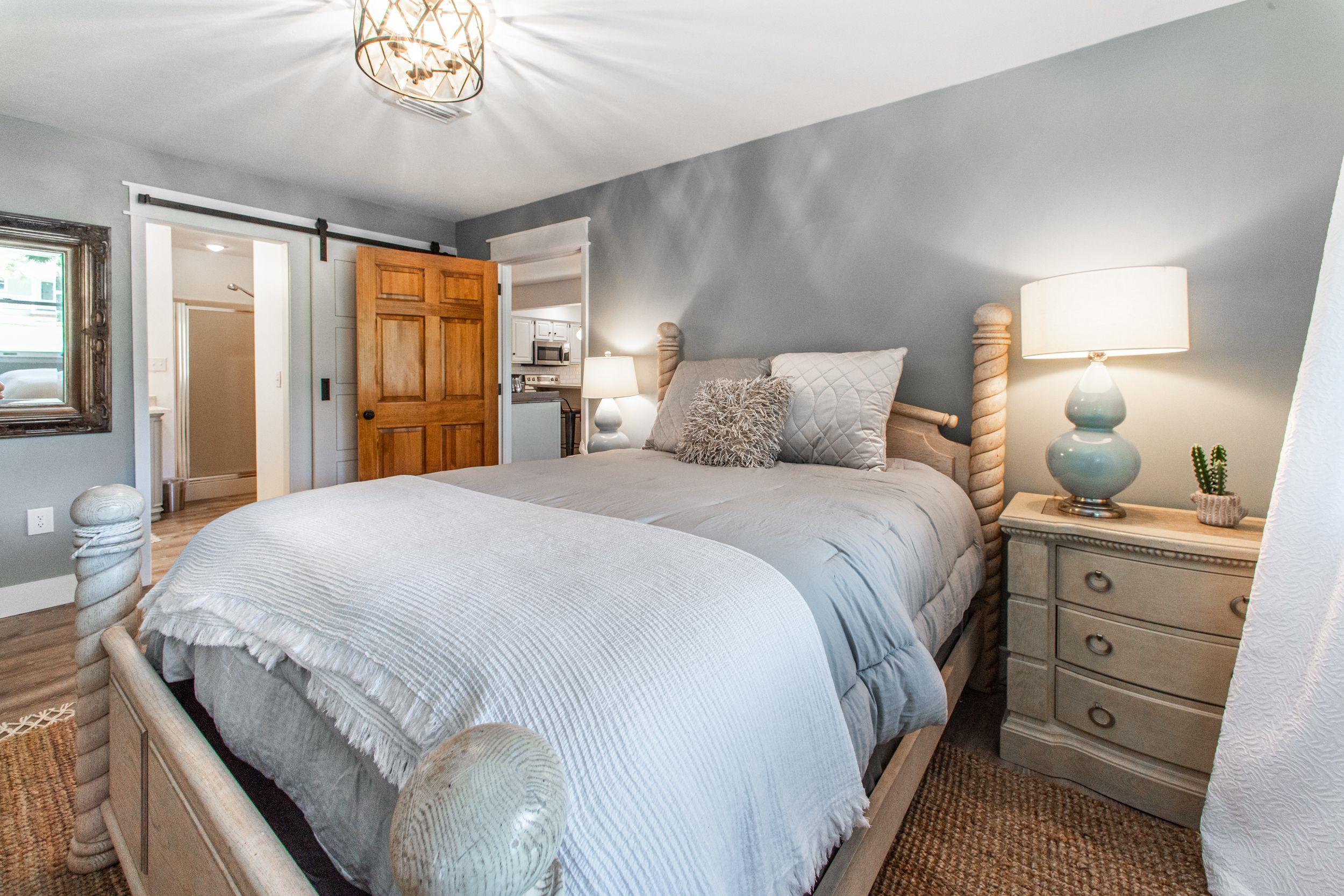 HOLIDAY SHORES EST 4TH ADDN - Residential