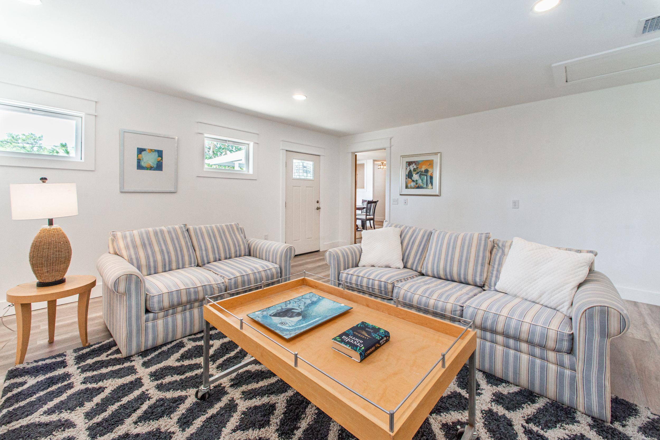 HOLIDAY SHORES EST 4TH ADDN - Residential