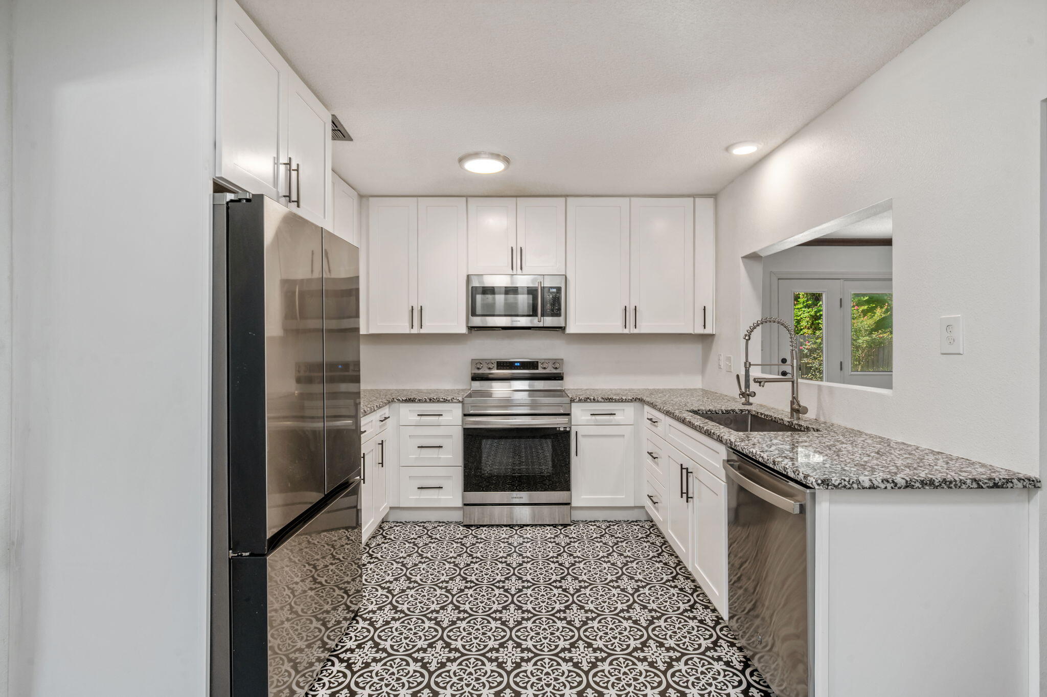 COUNTRY VILLAS PH 2 - Residential