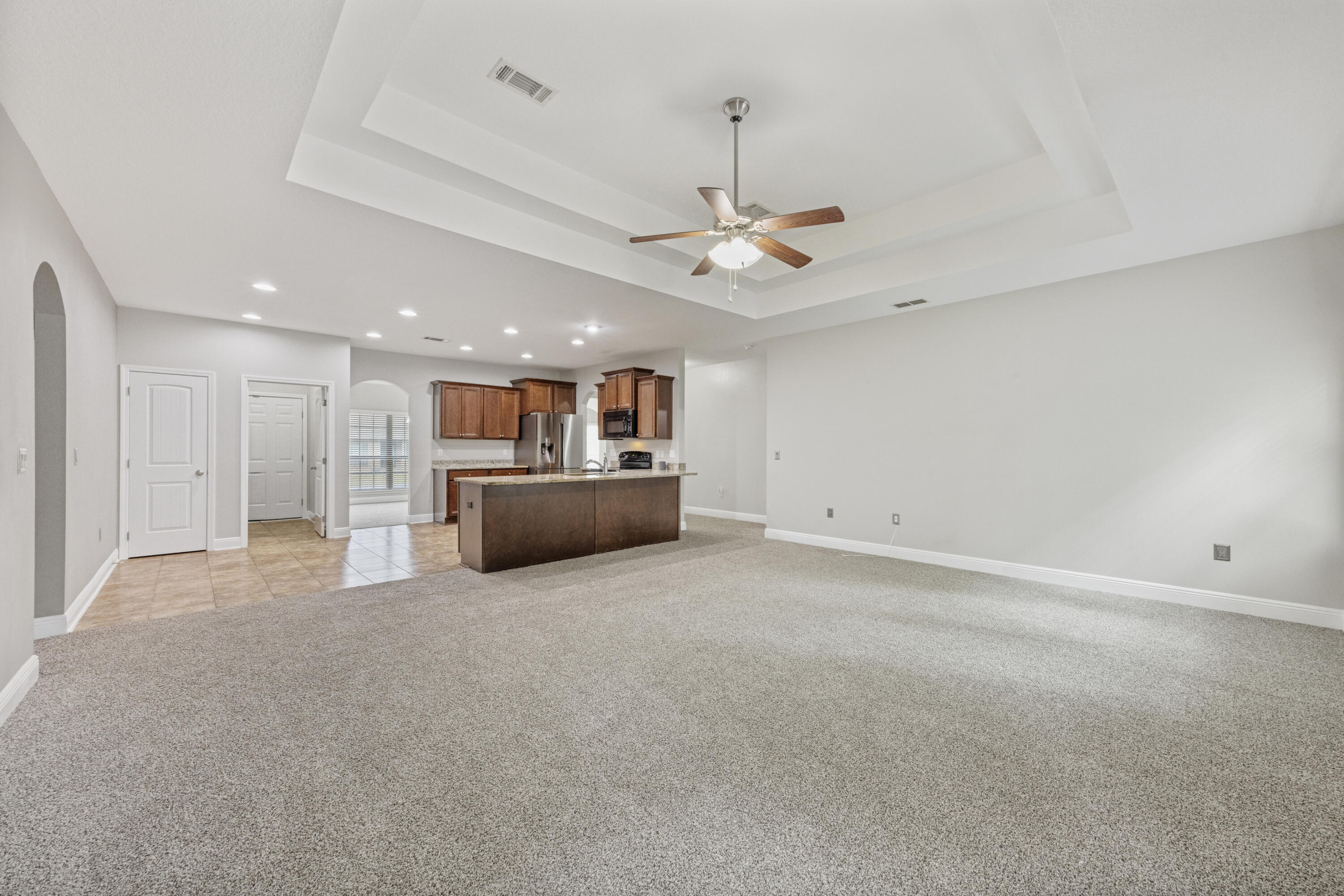 AUTUMN WOODS - Residential