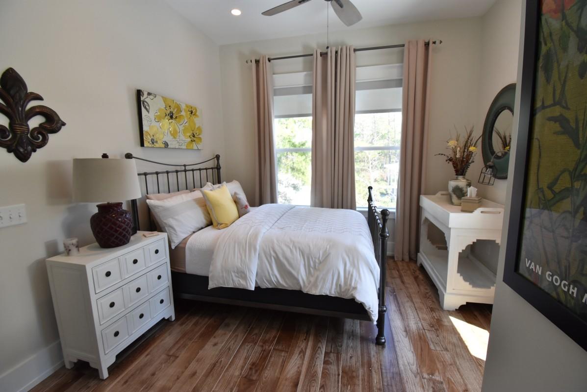 Lakeside at Blue Mountain Beach - Residential