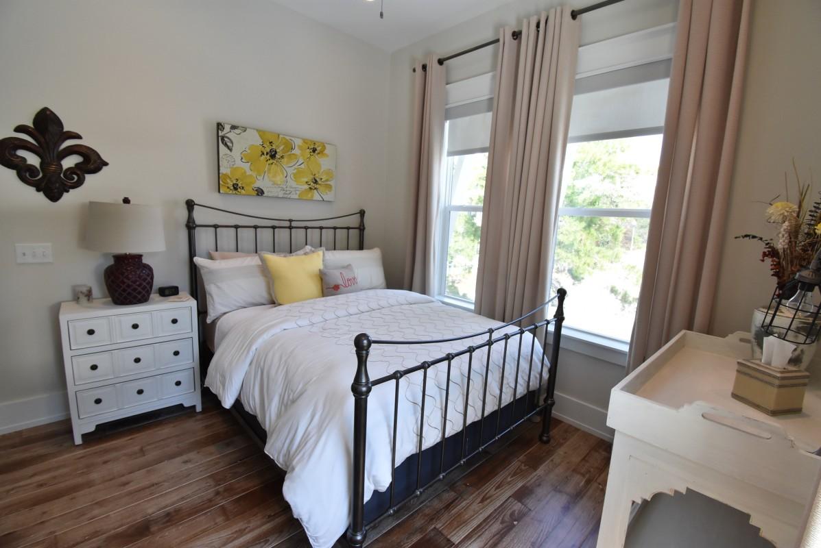 Lakeside at Blue Mountain Beach - Residential