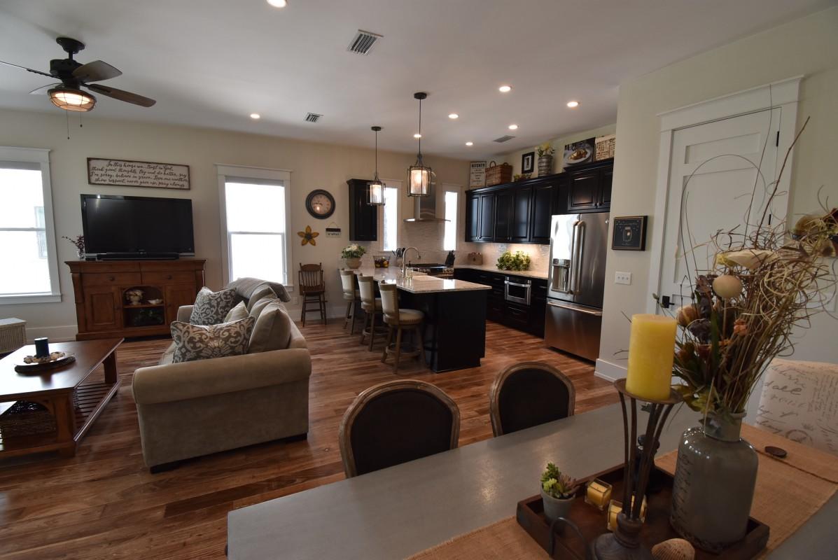 Lakeside at Blue Mountain Beach - Residential