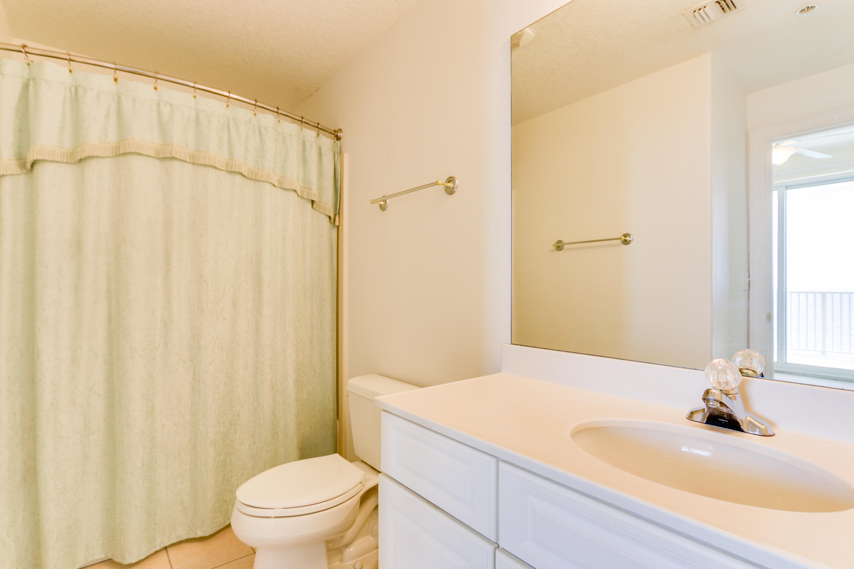 EMERALD ISLE - Residential