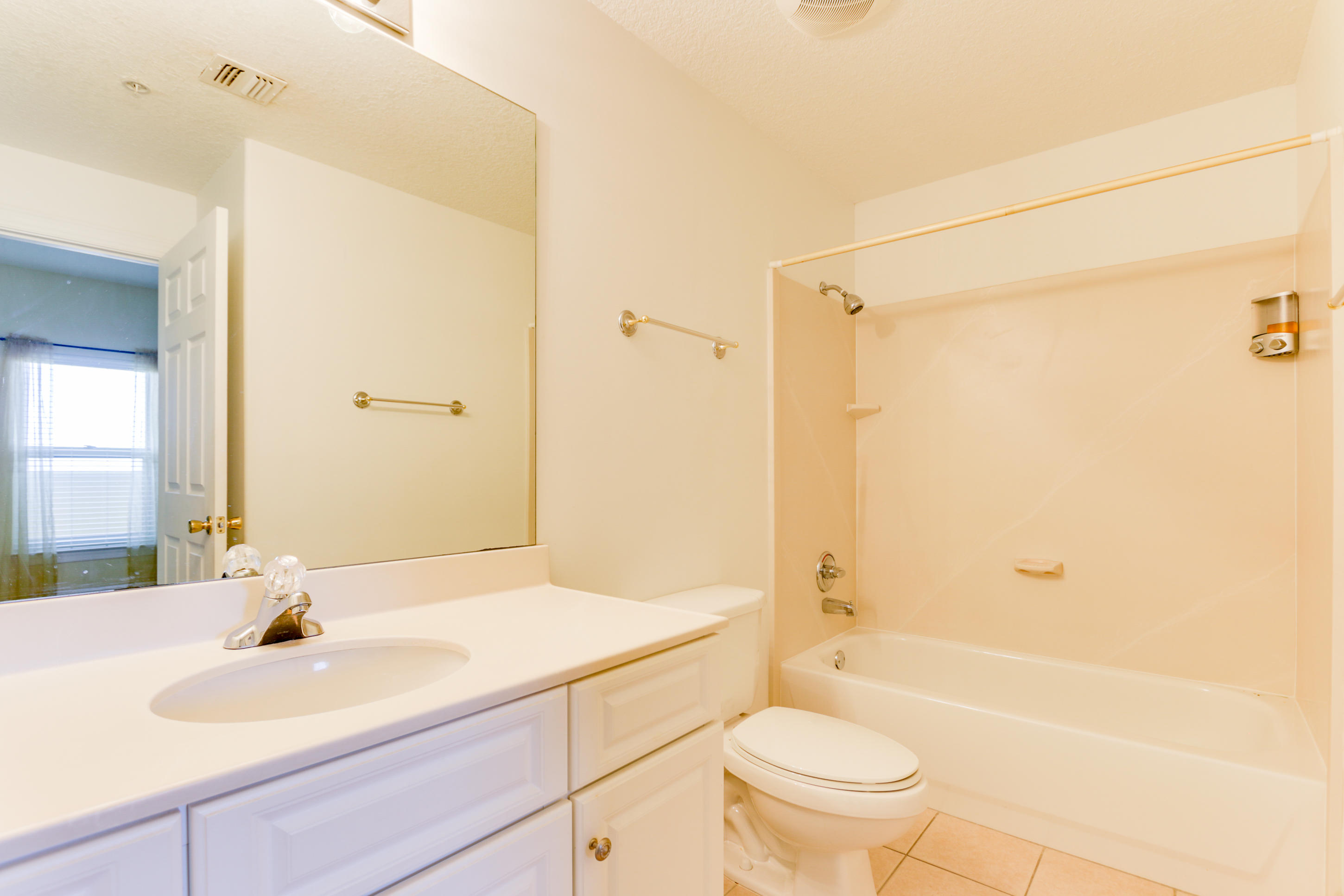 EMERALD ISLE - Residential