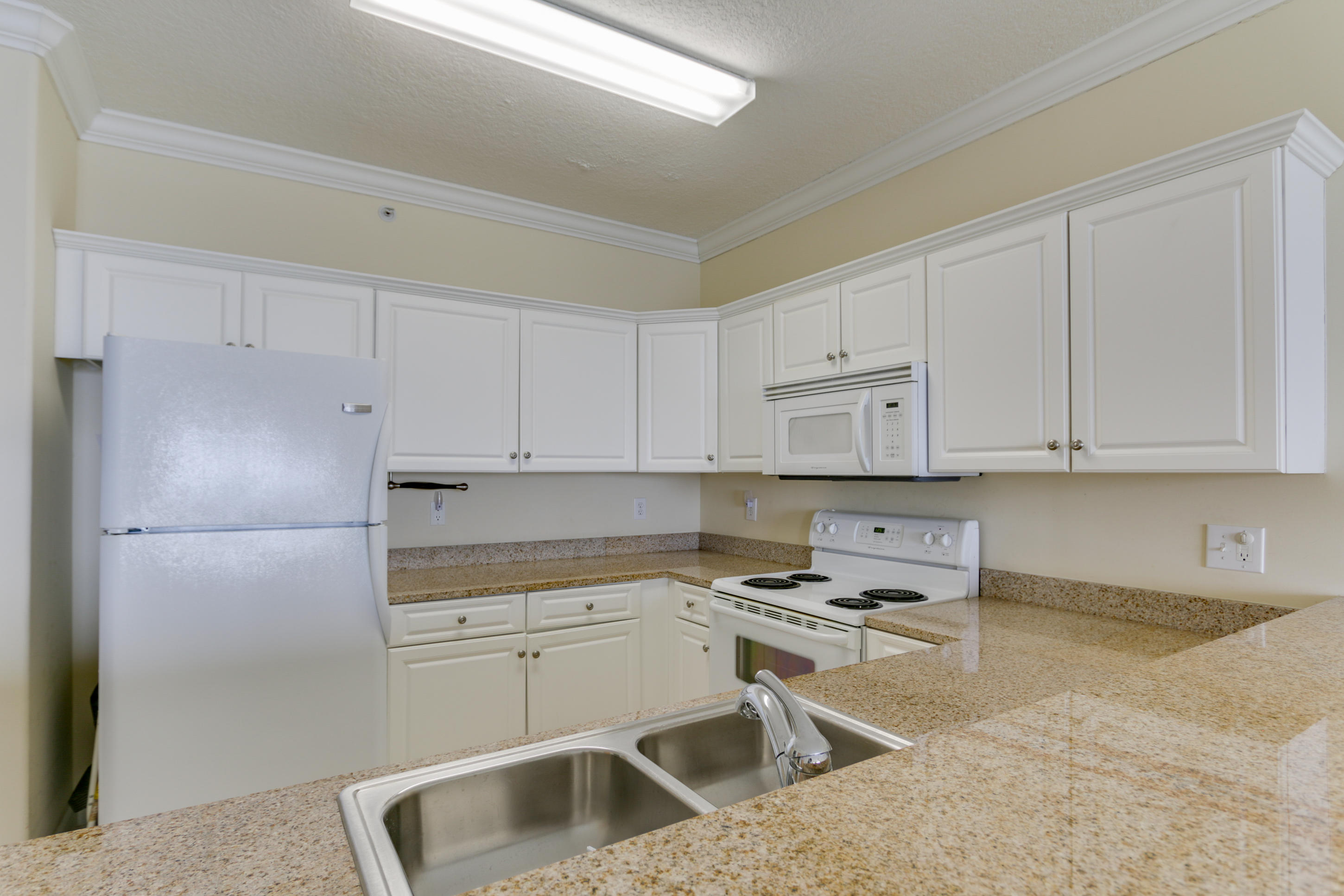 EMERALD ISLE - Residential