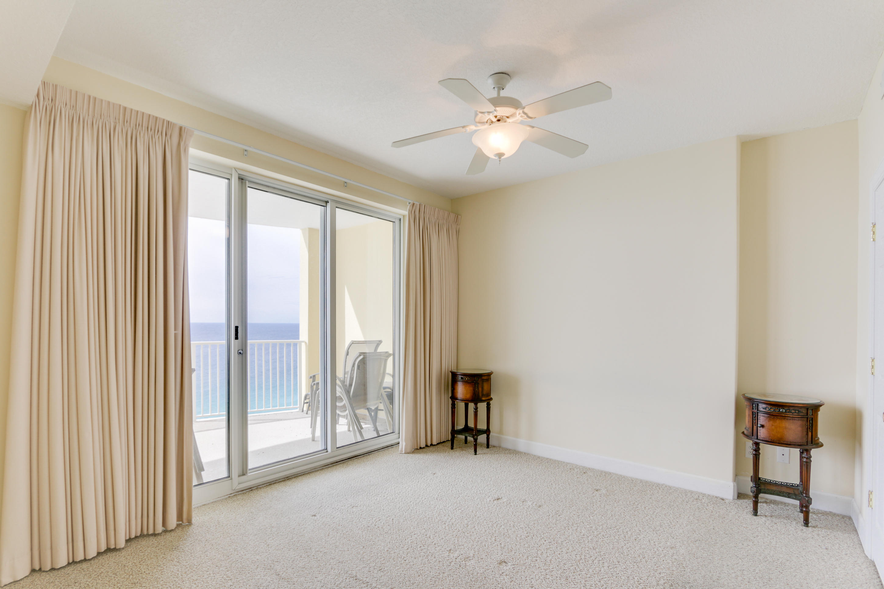 EMERALD ISLE - Residential