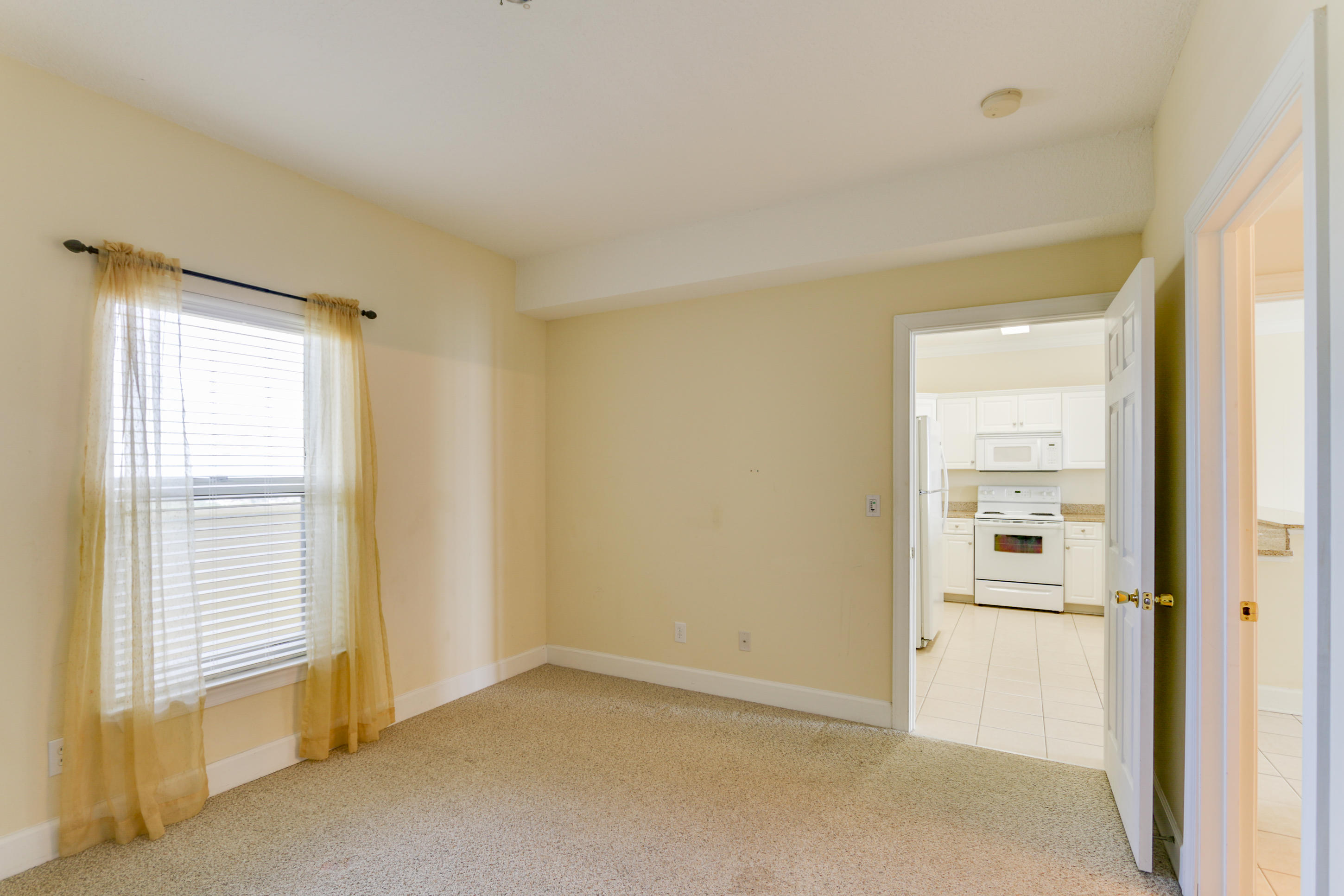 EMERALD ISLE - Residential