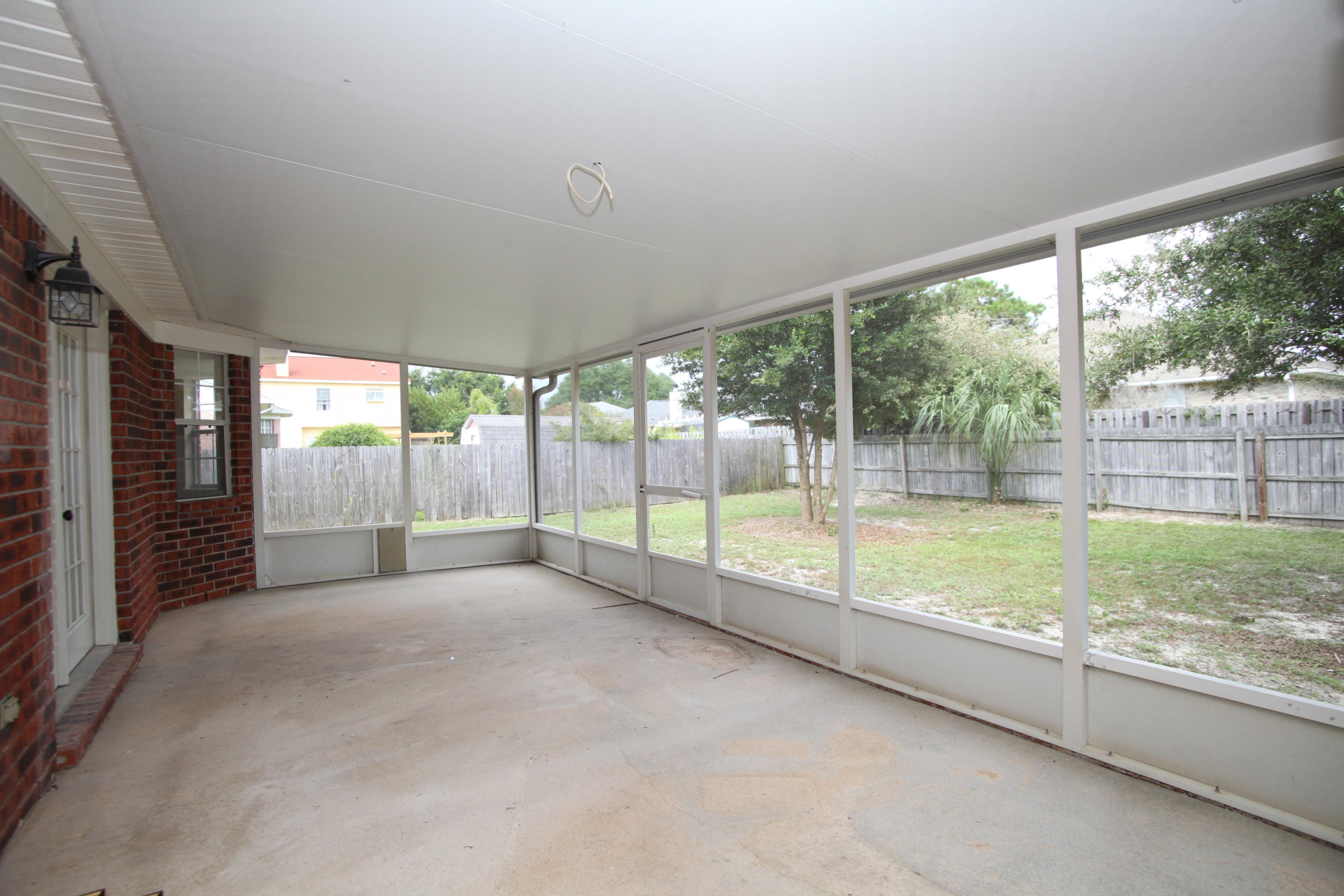 QUAYSIDE VILLAGE - Residential