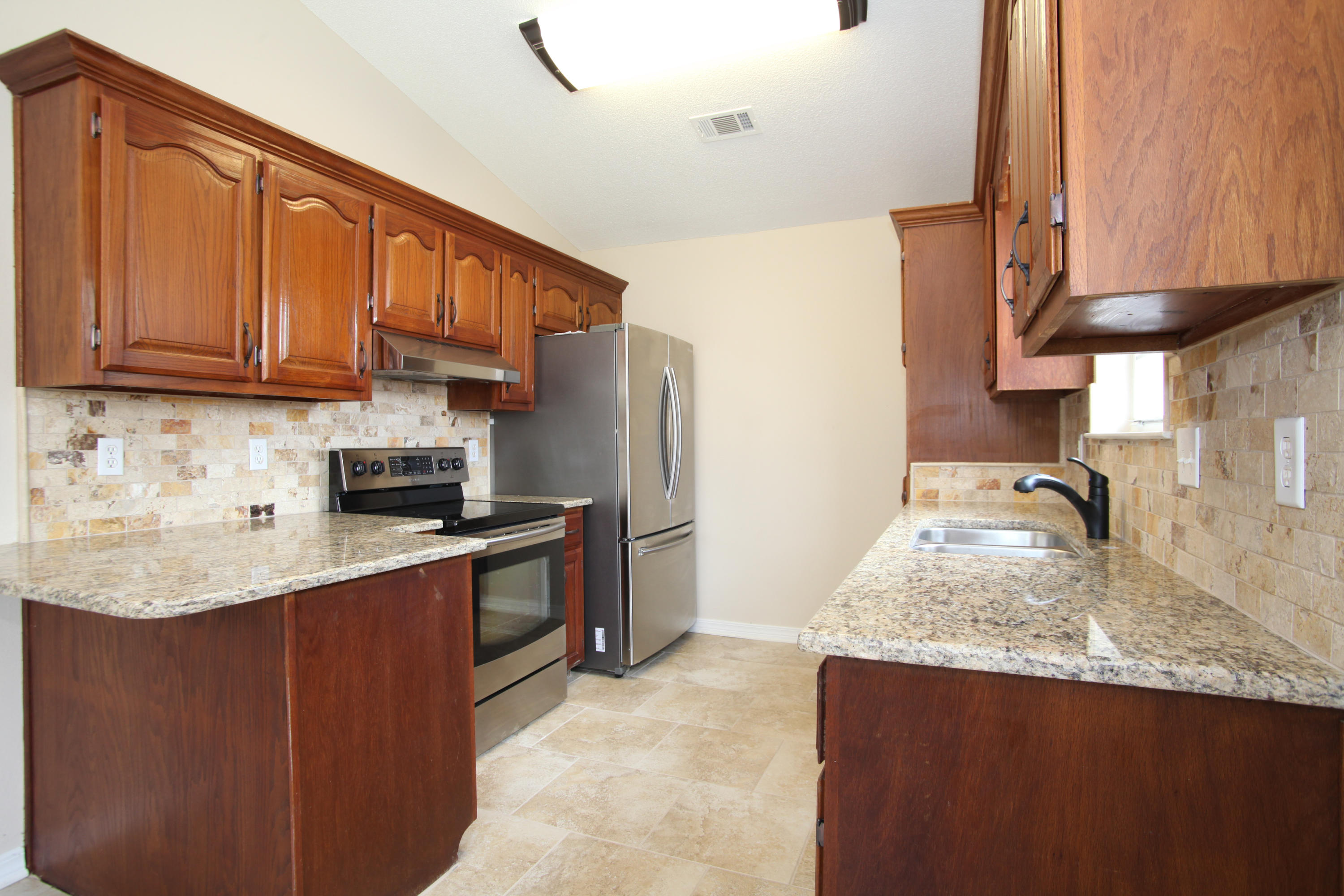 QUAYSIDE VILLAGE - Residential