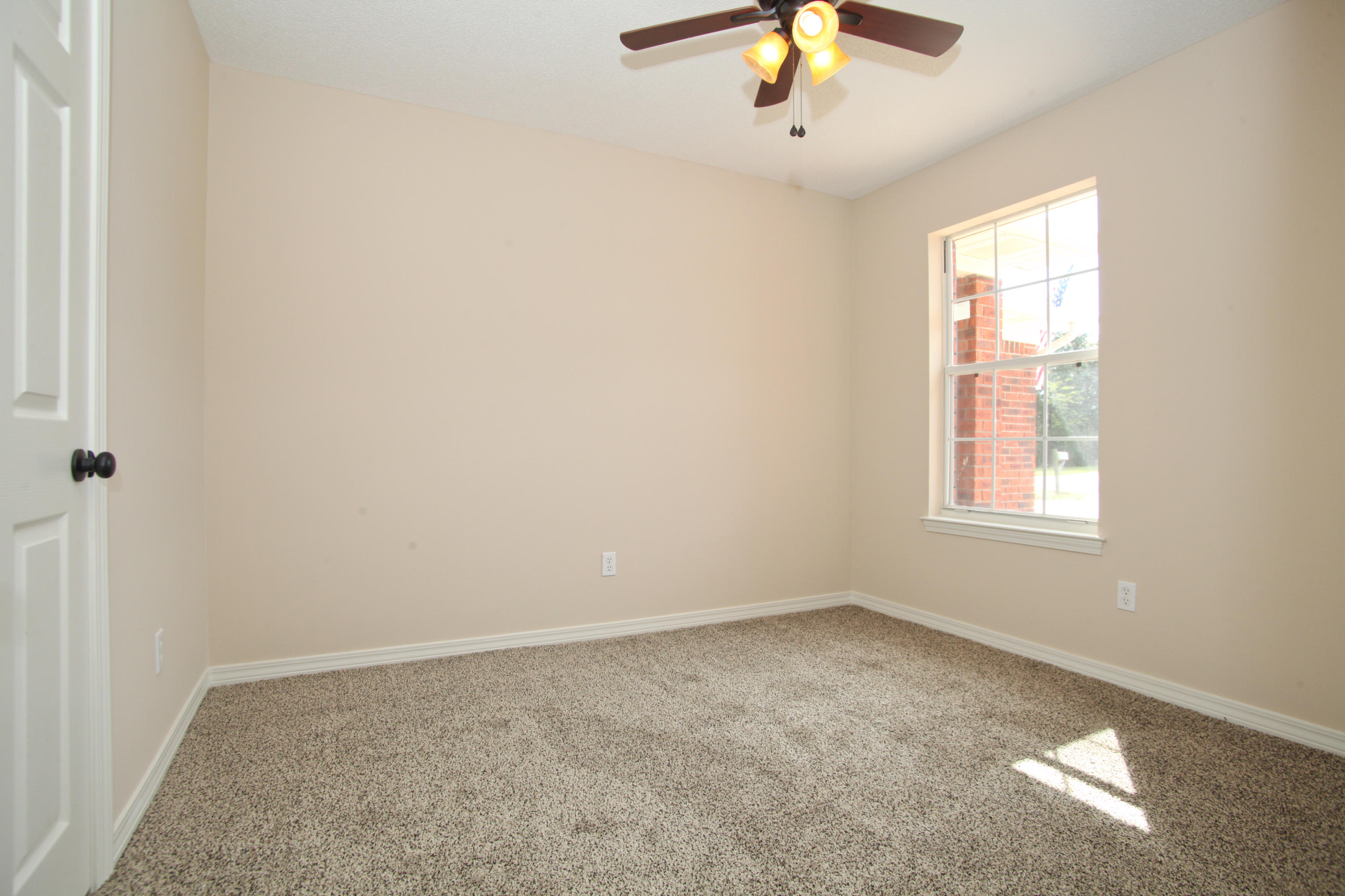 QUAYSIDE VILLAGE - Residential