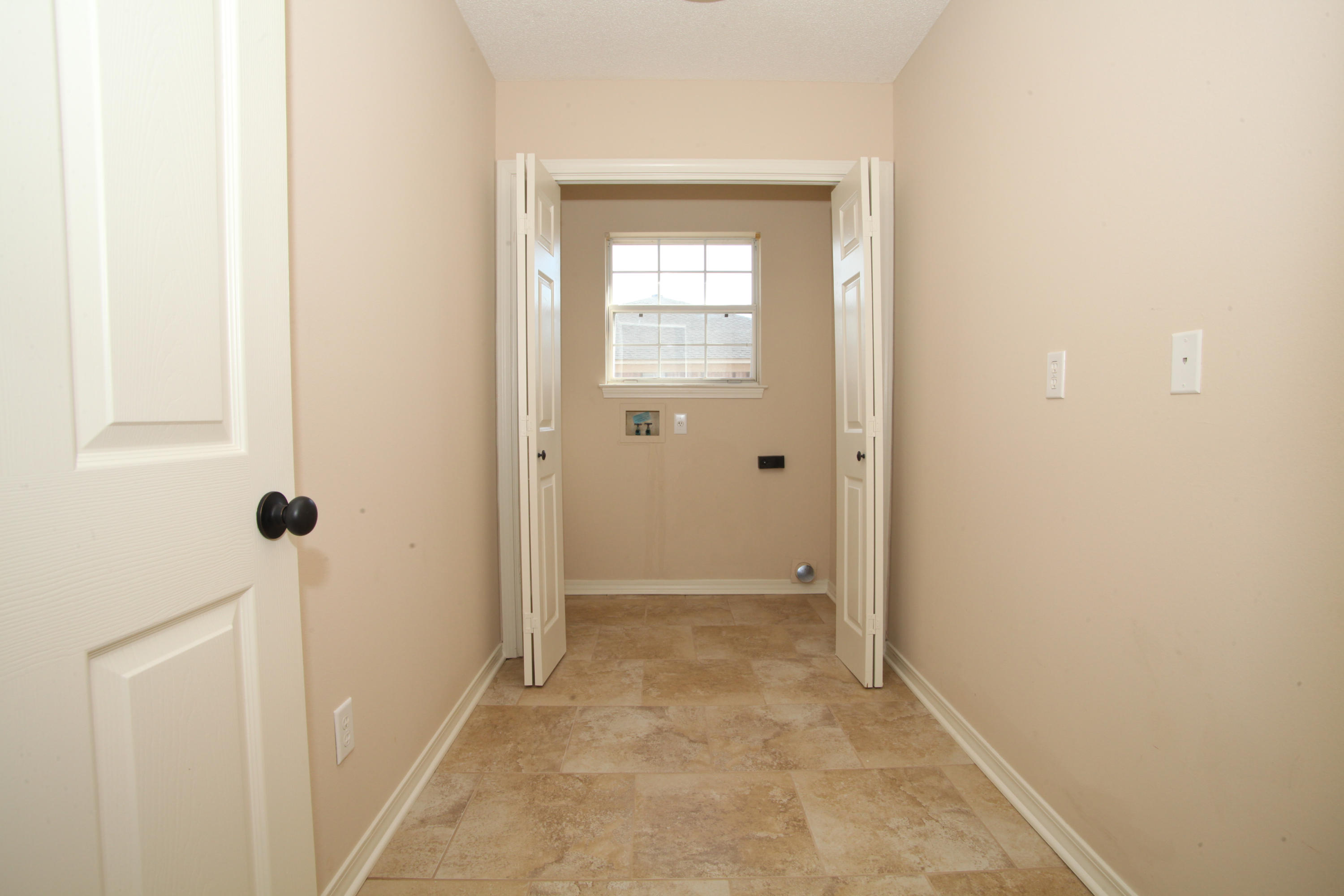 QUAYSIDE VILLAGE - Residential