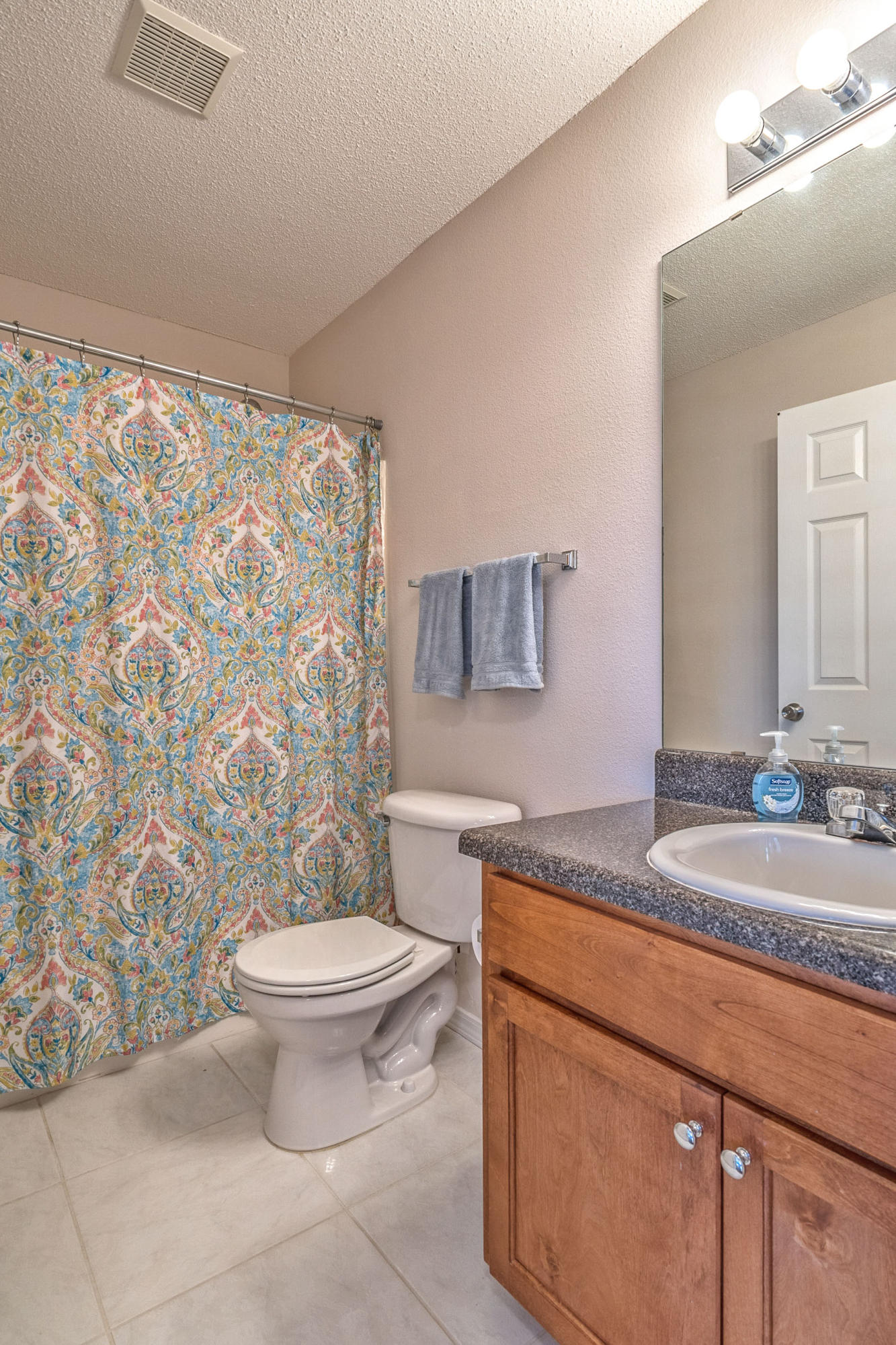 LEE FARMS PH I - Residential