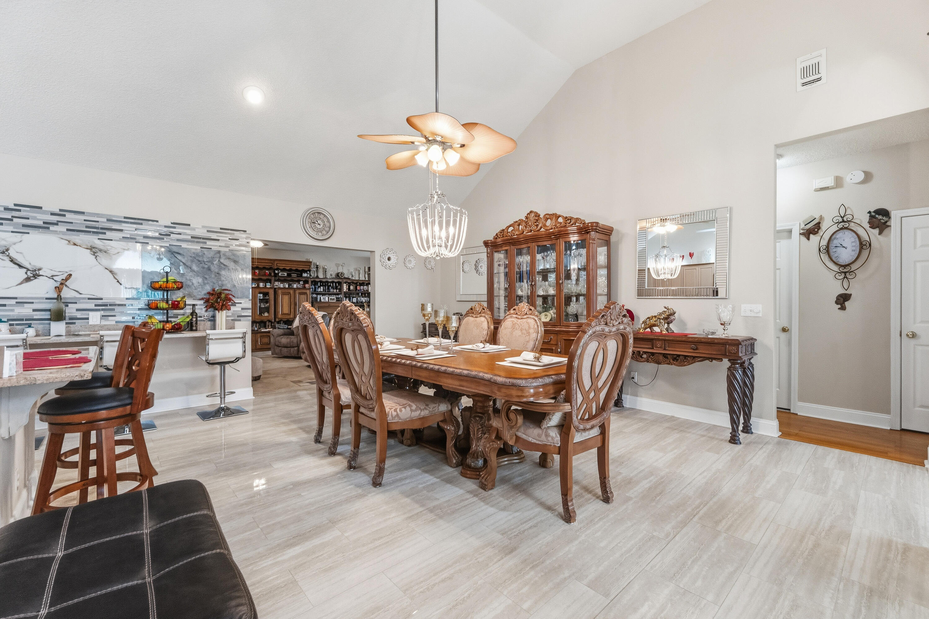 HOLLEY BY THE SEA - Residential