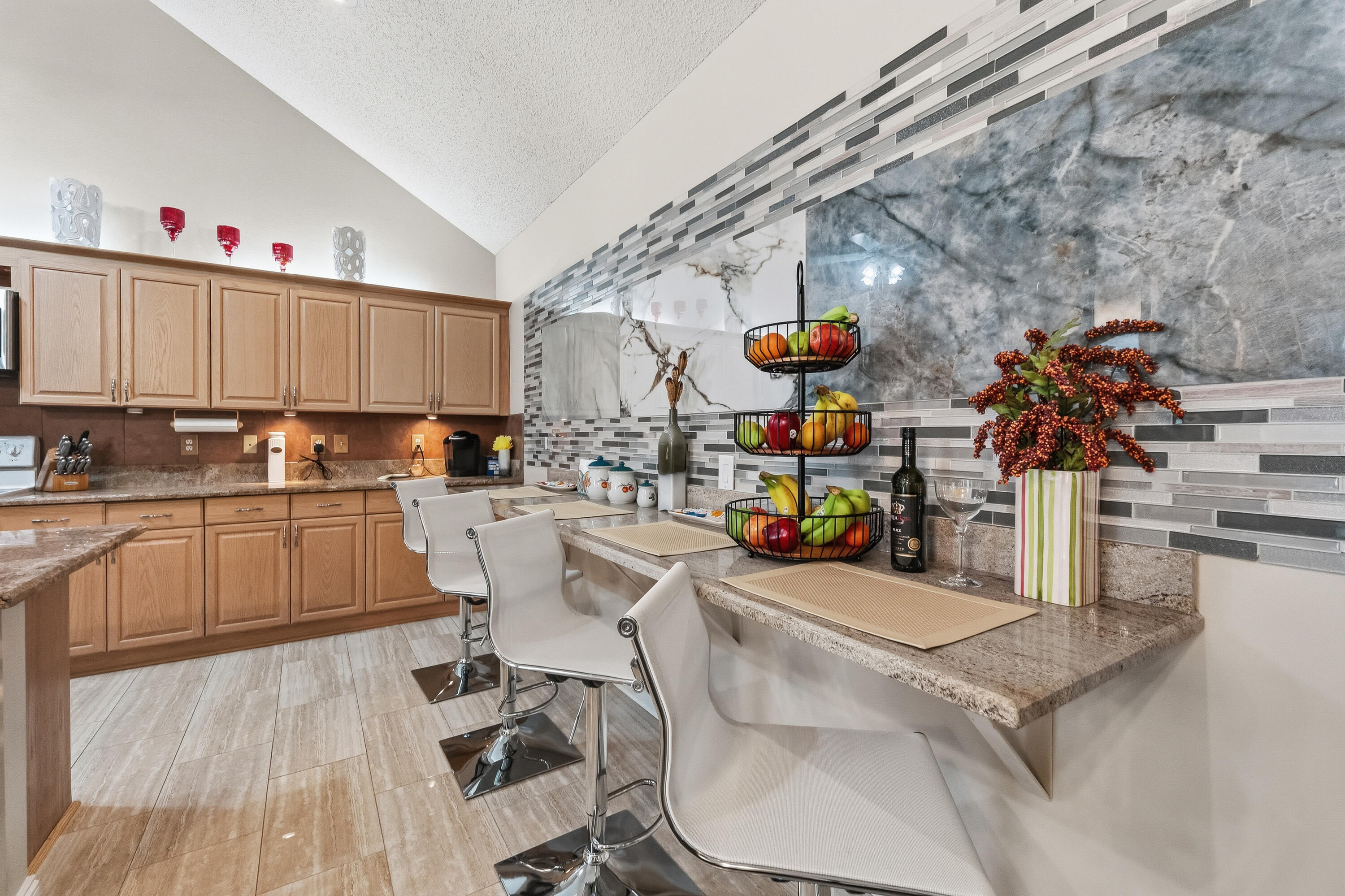 HOLLEY BY THE SEA - Residential