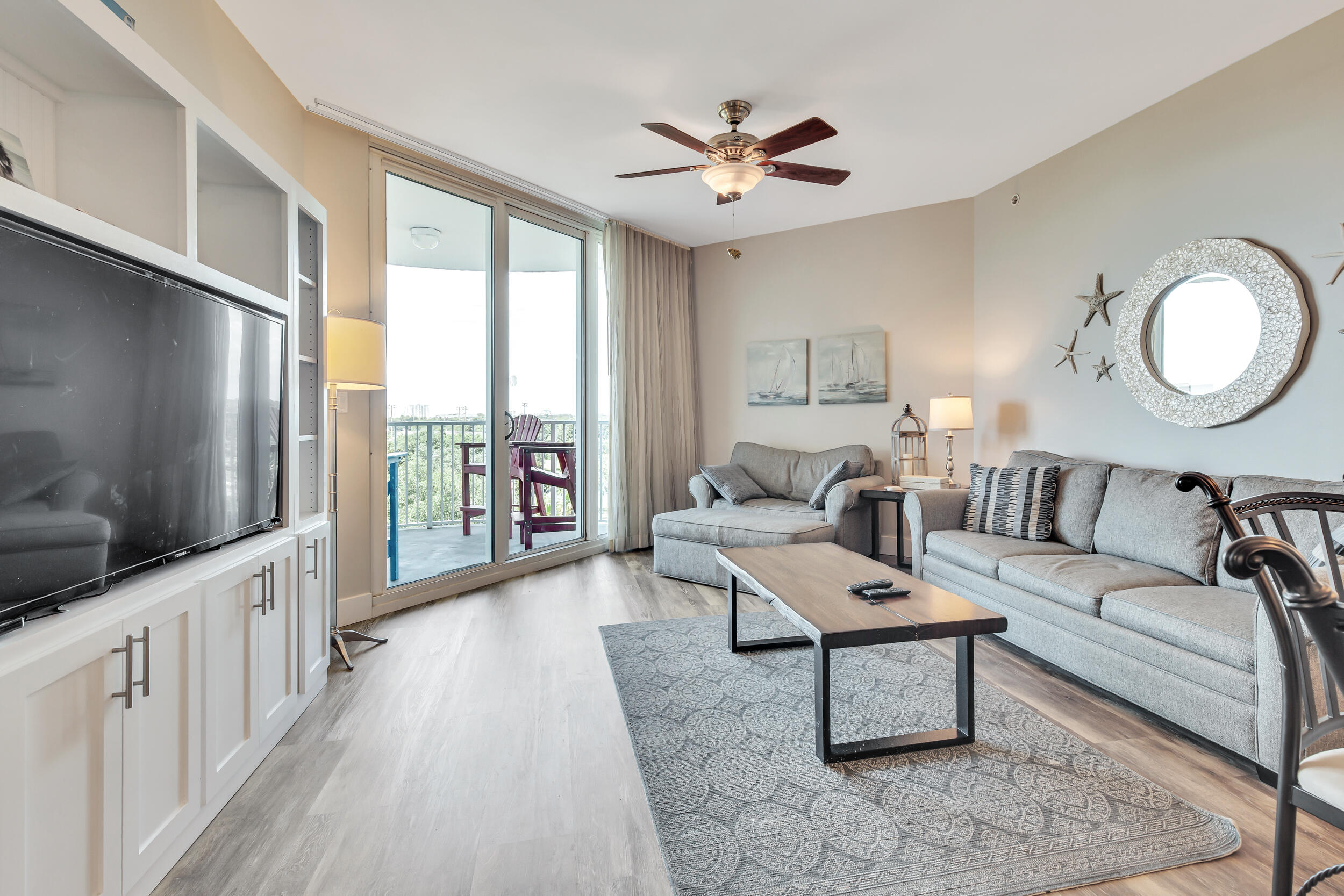 THE PALMS OF DESTIN - Residential