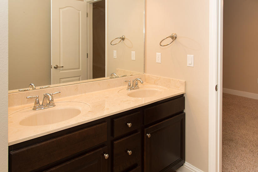 THE MEADOWS - Residential Lease