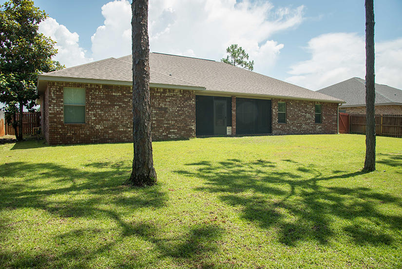 THE MEADOWS - Residential Lease