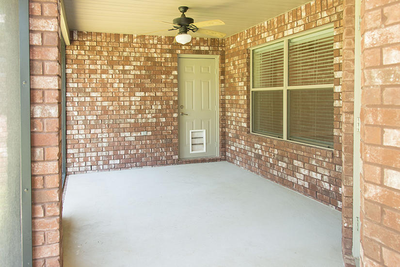 THE MEADOWS - Residential Lease