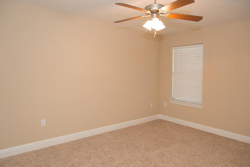 THE MEADOWS - Residential Lease