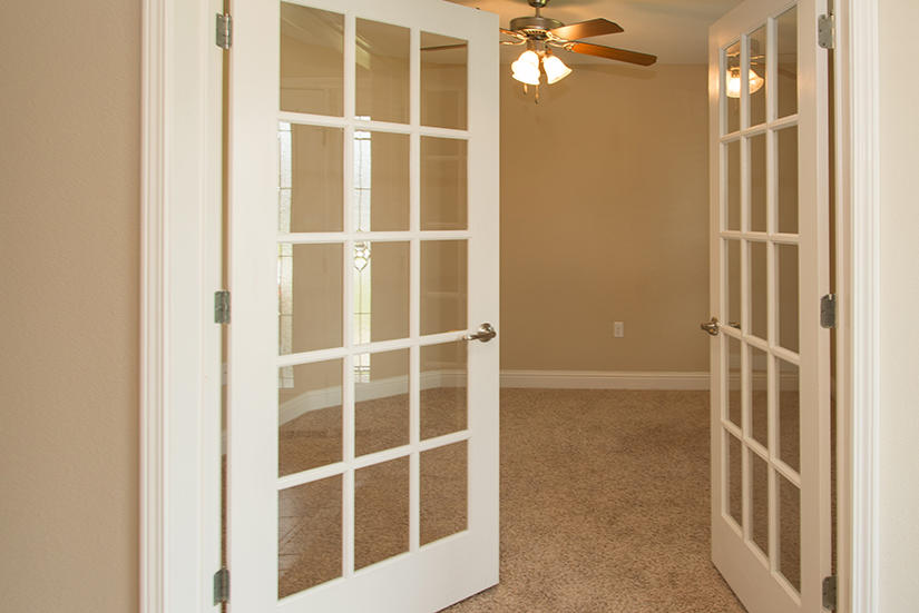 THE MEADOWS - Residential Lease