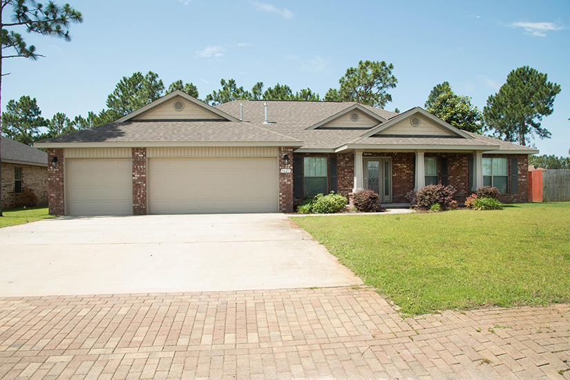 THE MEADOWS - Residential Lease