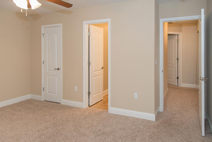 THE MEADOWS - Residential Lease